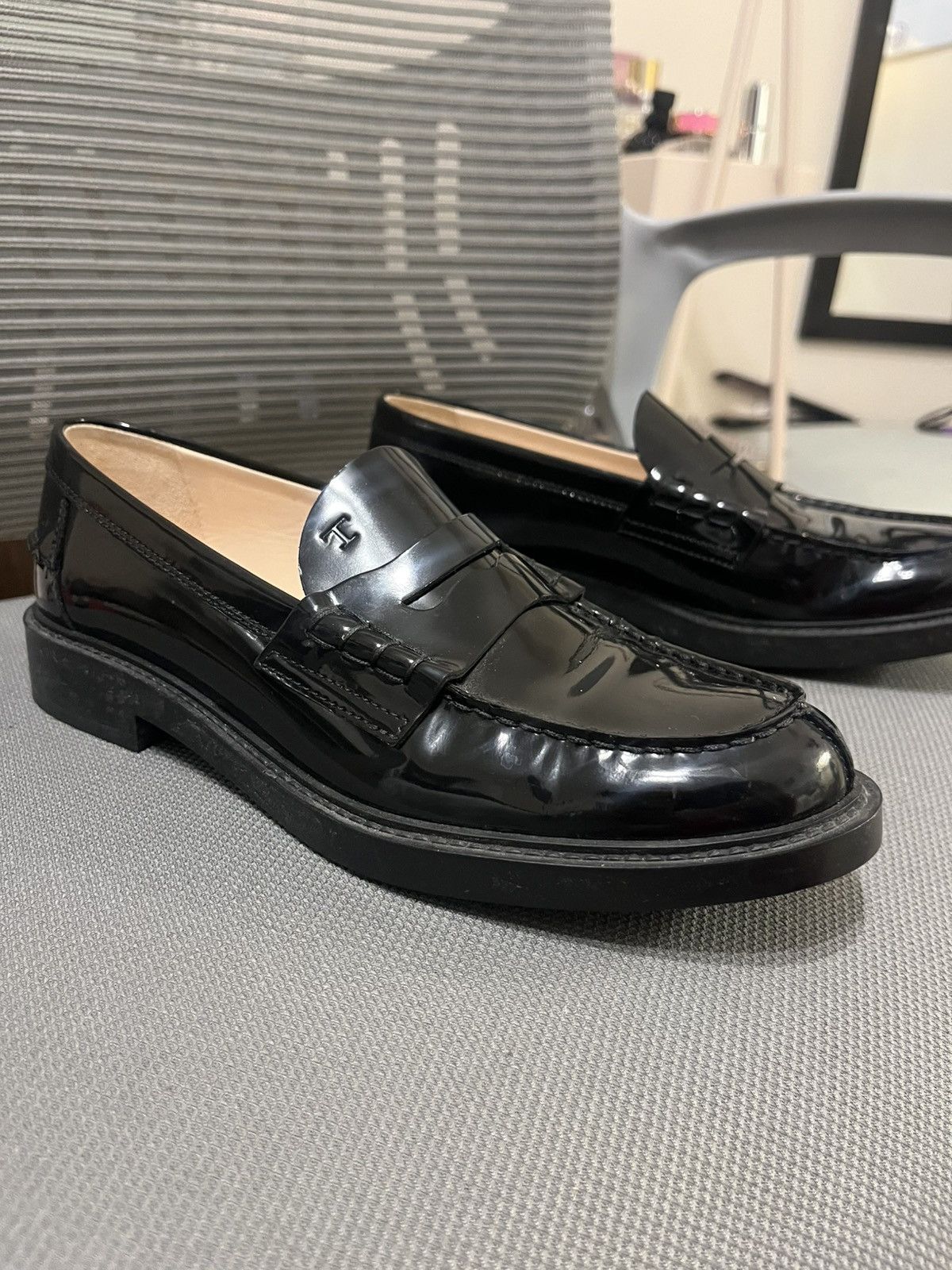 Tod's TOD’S Size US 7.5 / IT 37.5 - 1 Thumbnail