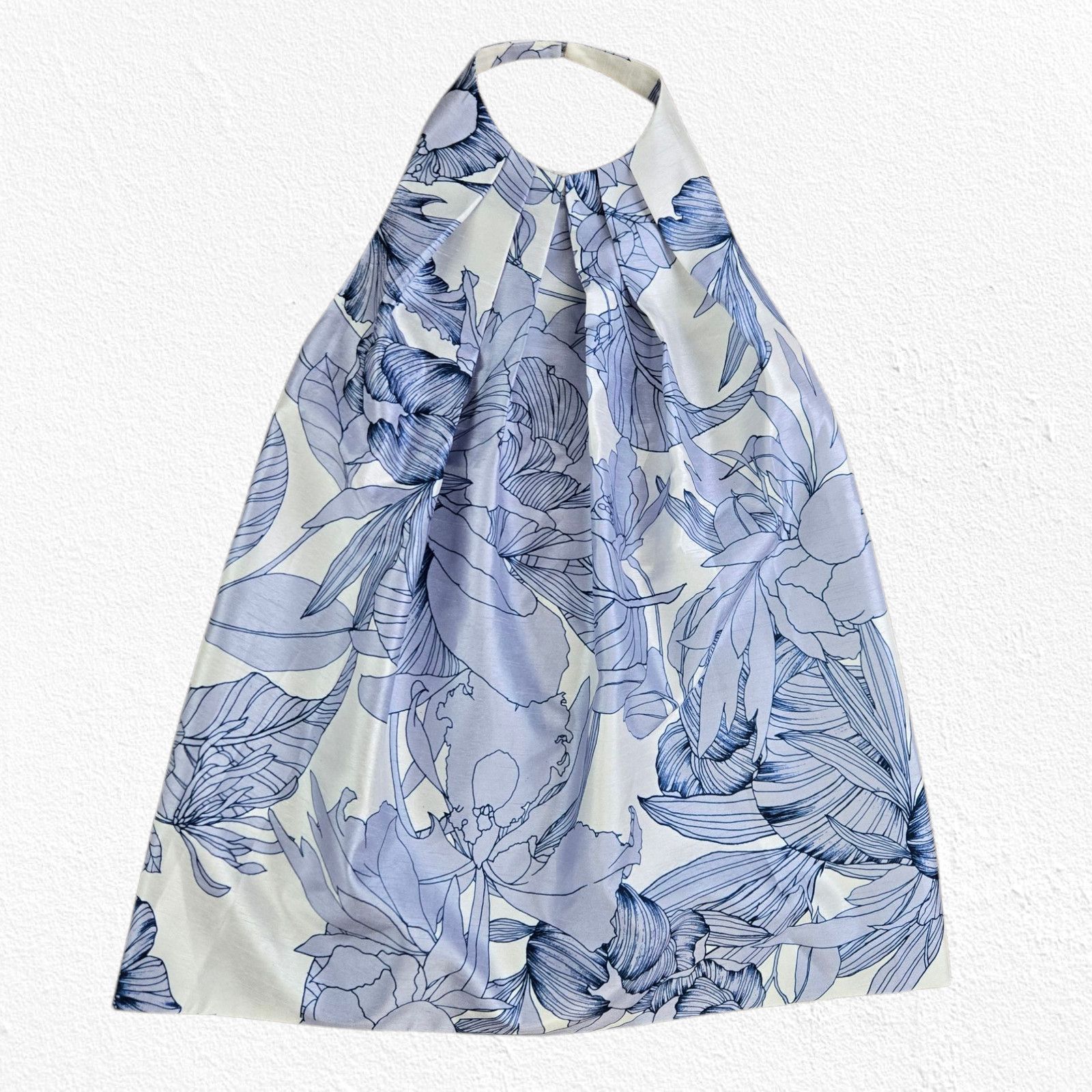 Other Keepsake Blue White Floral Satin Halter Blouse Size XS Size XS / US 0-2 / IT 36-38 - 2 Thumbnail