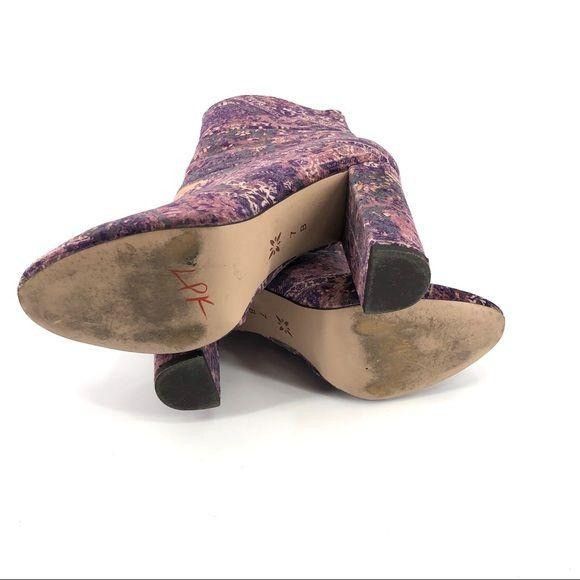 BCBGeneration BCBGeneration Retro 70s Ankle Booties Sz 7 Glam GoGo Purple Size US 7 / IT 37 - 7 Thumbnail
