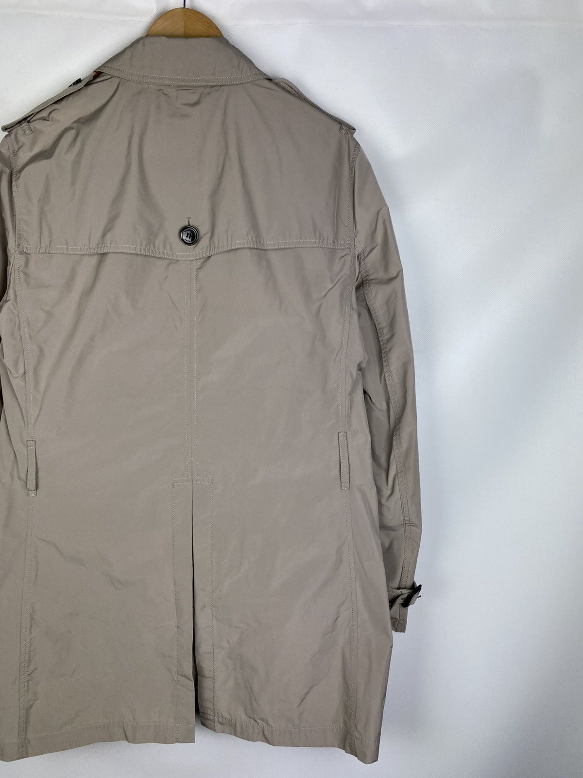 Burberry Burberry Brit nova check double breasted nylon trench coat Size US M / EU 48-50 / 2 - 13 Thumbnail