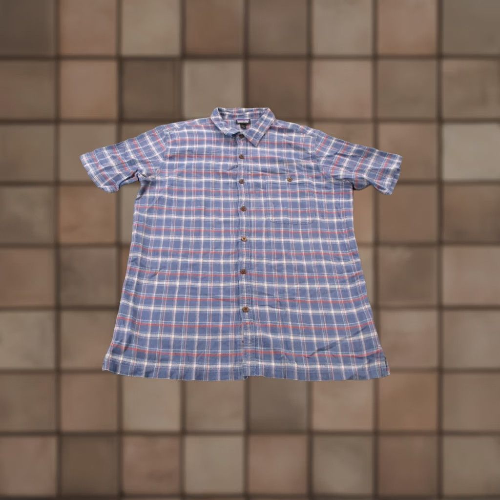 Patagonia Patagonia Shirt Mens L Plaid Seersucker Button-Up Collared Short Sleeve Casual Lightweight Cotton Size US L / EU 52-54 / 3 - 1 Thumbnail
