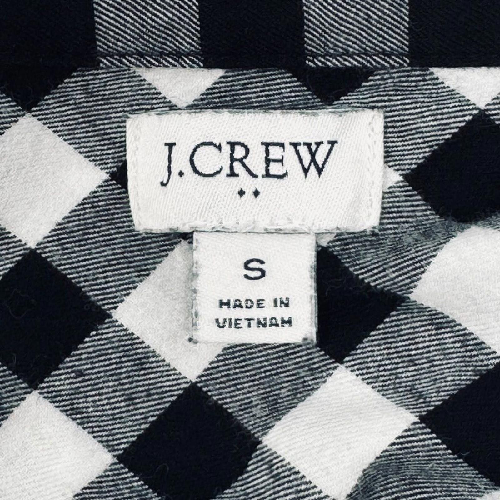 J.Crew NWOT. J. Crew. Plaid Button Up Long Sleeve Top. Size Small. Size S / US 4 / IT 40 - 2 Thumbnail