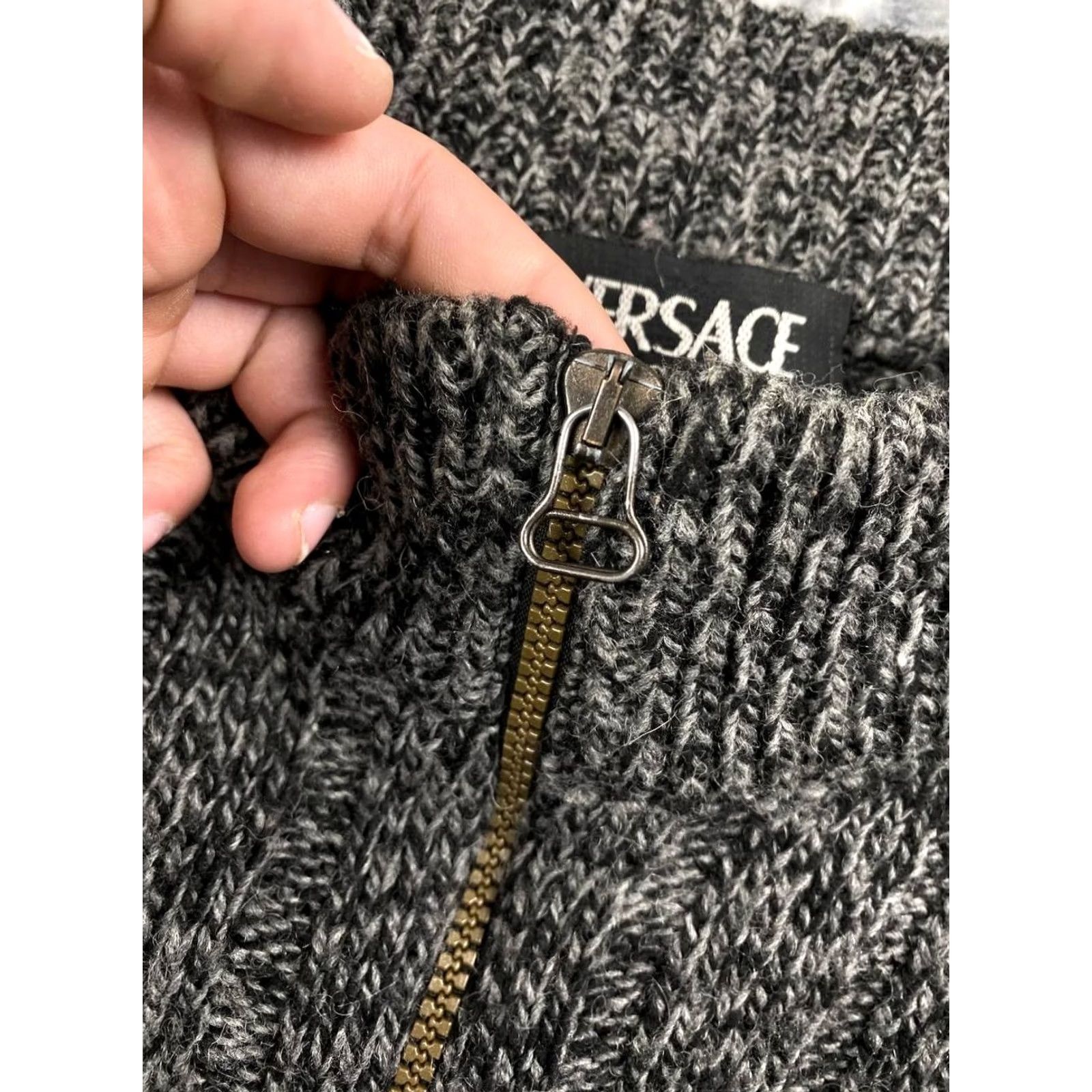 Versace VINTAGE Versace Jeans Couture 1/4 Zip Ribbed Knit Sweater Men XL Gray Shirt Pullover Knit Wool Logo 1/4 Zip Winter Fall Mens XL Gray Size US XL / EU 56 / 4 - 6 Thumbnail