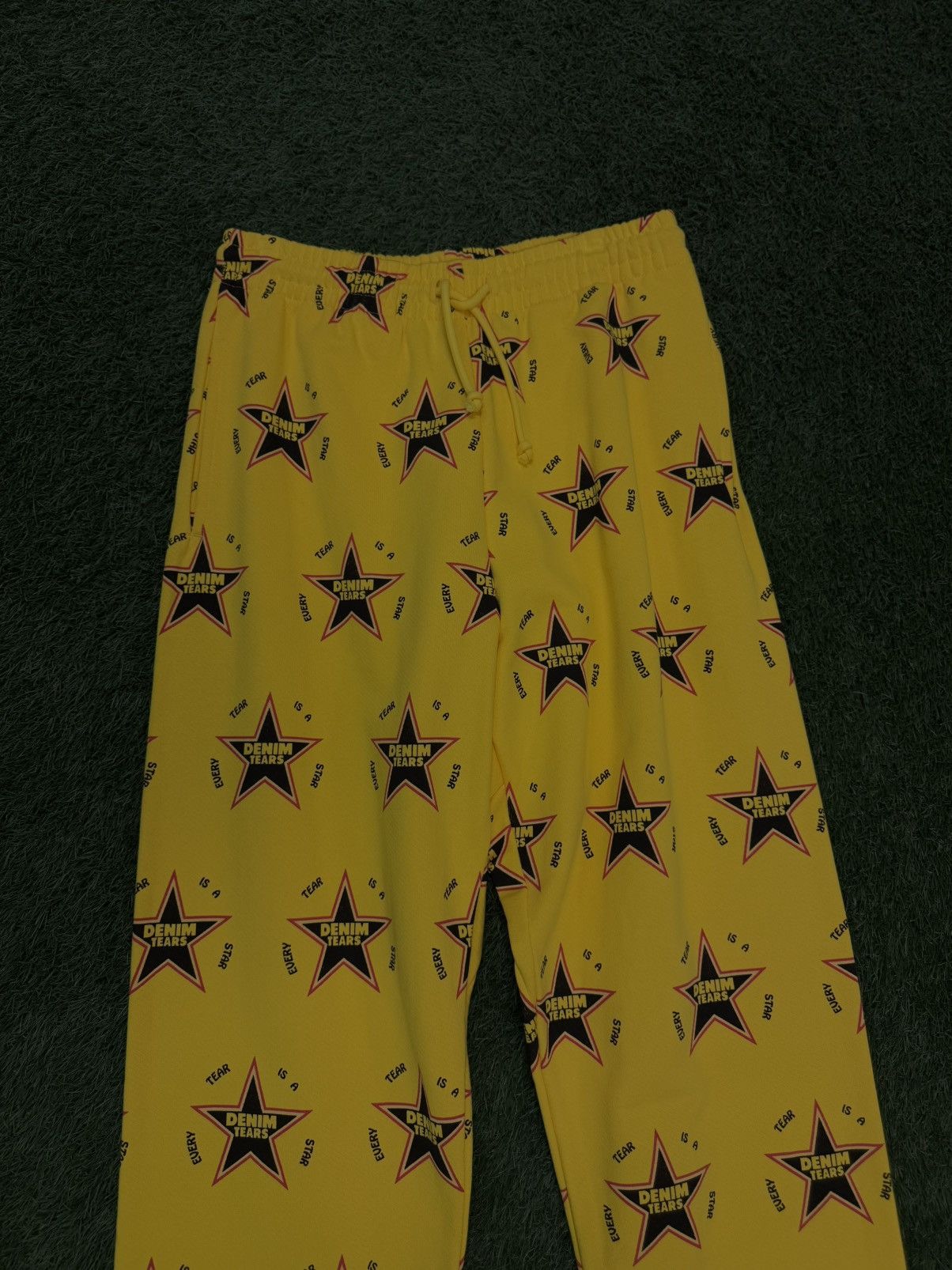 DENIM TEARS Denim Tears Star Sweatpants Size Small (NEW) Size US 30 / EU 46 - 6 Thumbnail