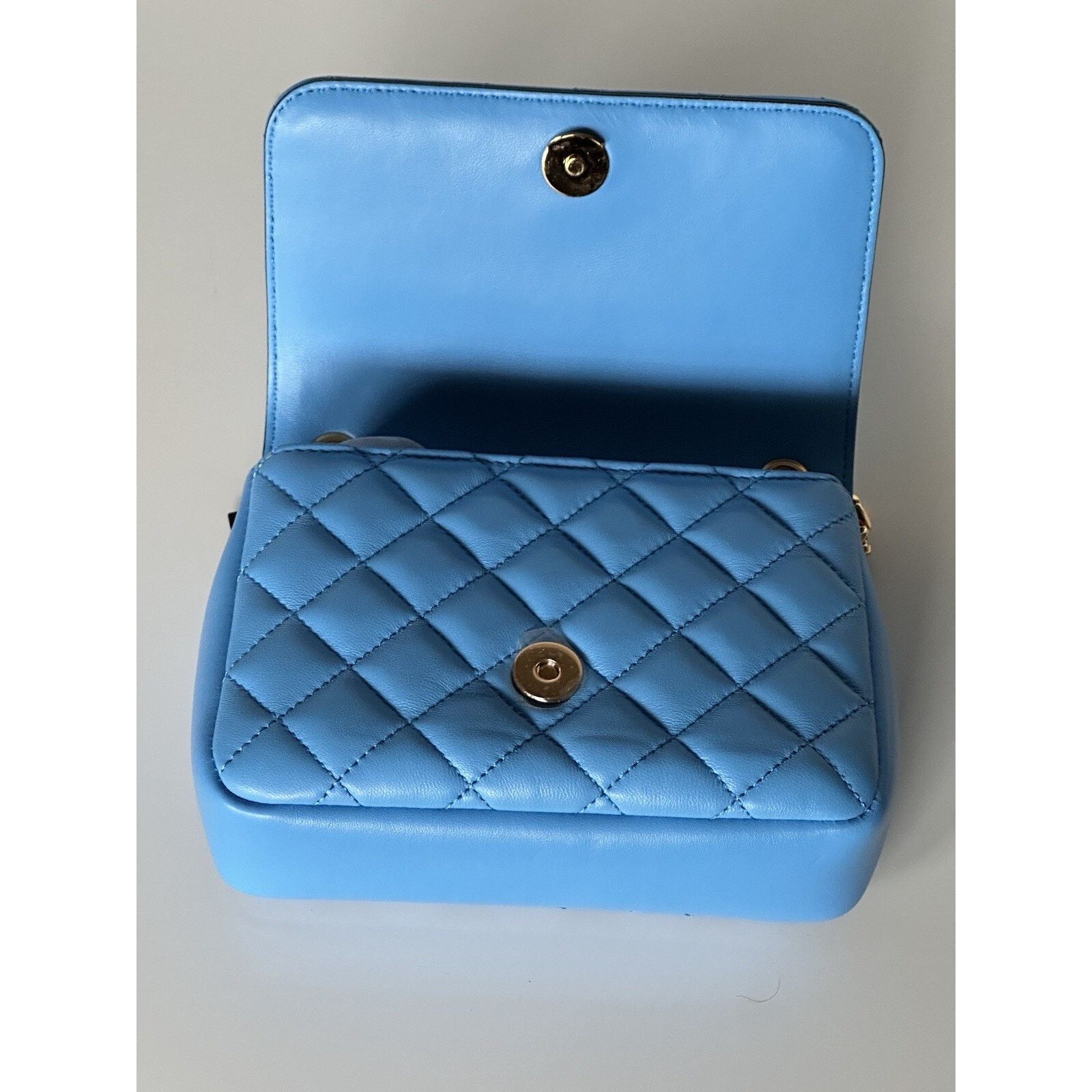 Versace Versace Quilted Leather Blue Small Shoulder Bag DBFI163S Size ONE SIZE - 13 Thumbnail