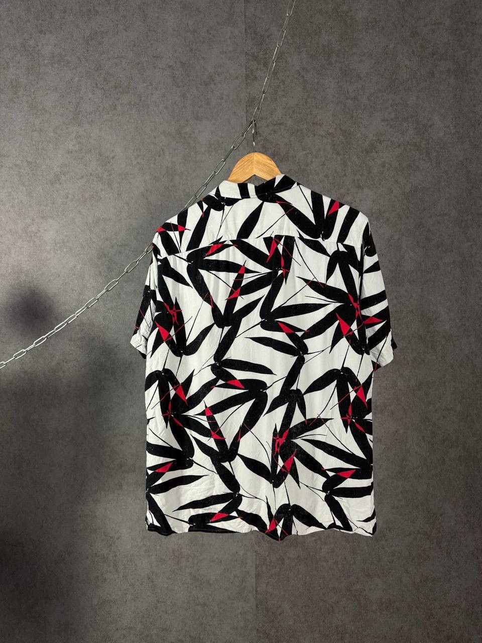 Uniqlo Uniqlo japanese art crazy hawaiian shirt Size US L / EU 52-54 / 3 - 5 Thumbnail