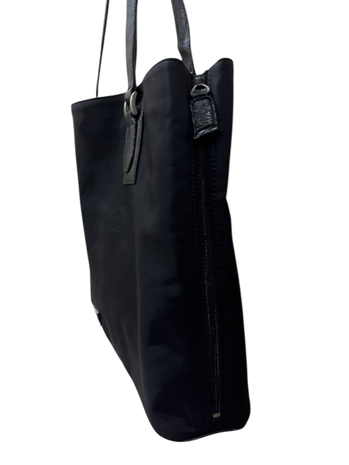 Guess GUESS NYLON TOTE BAG LEATHER HANDLE Size ONE SIZE - 6 Thumbnail