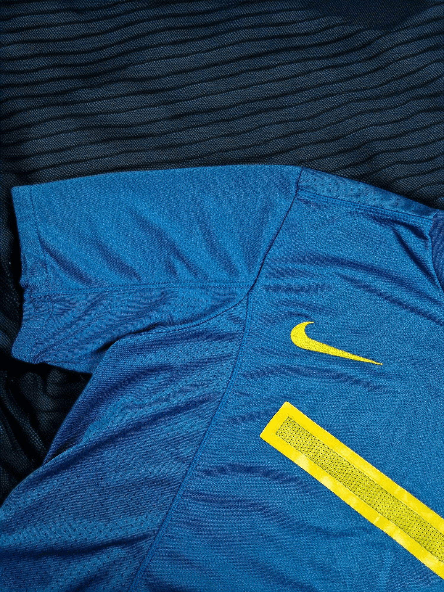 Nike Nike JNR Brasil Away Jersey Football soccer Size US XS / EU 42 / 0 - 2 Thumbnail