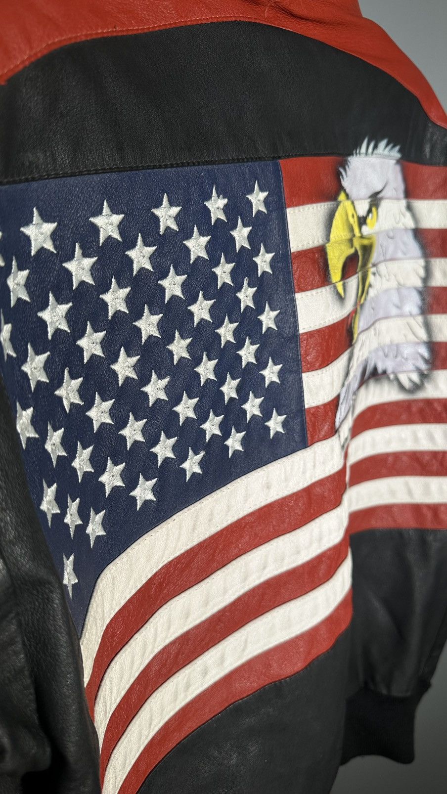 Vintage Vintage leather jacket with an American flag and eagle Size US L / EU 52-54 / 3 - 14 Thumbnail
