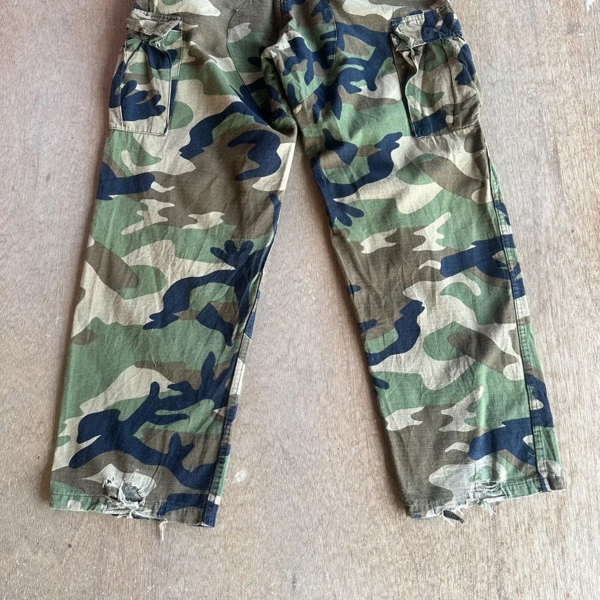 Japanese Brand VTG DOUBLE KNEE CAMO WOODLAND DISTRESSED TACTICAL CARGO PANT Size US 34 / EU 50 - 14 Thumbnail