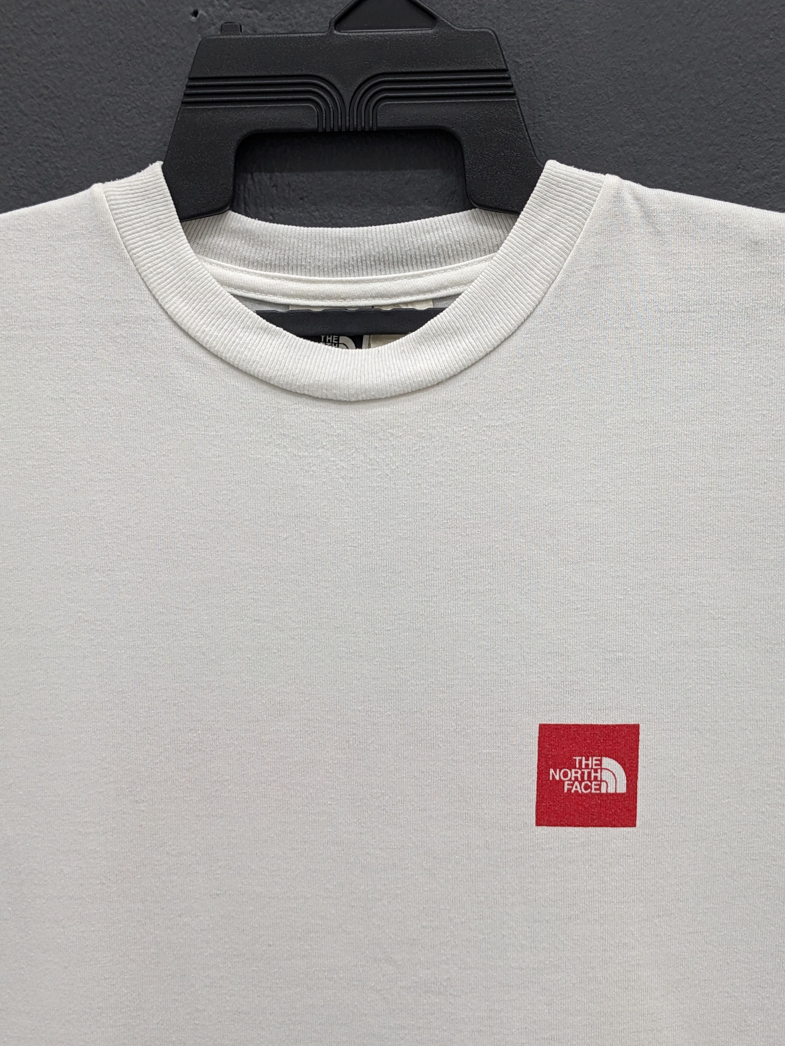 The North Face THE NORTH FACE ACONCAGUA ARGENTINA Size US L / EU 52-54 / 3 - 3 Thumbnail