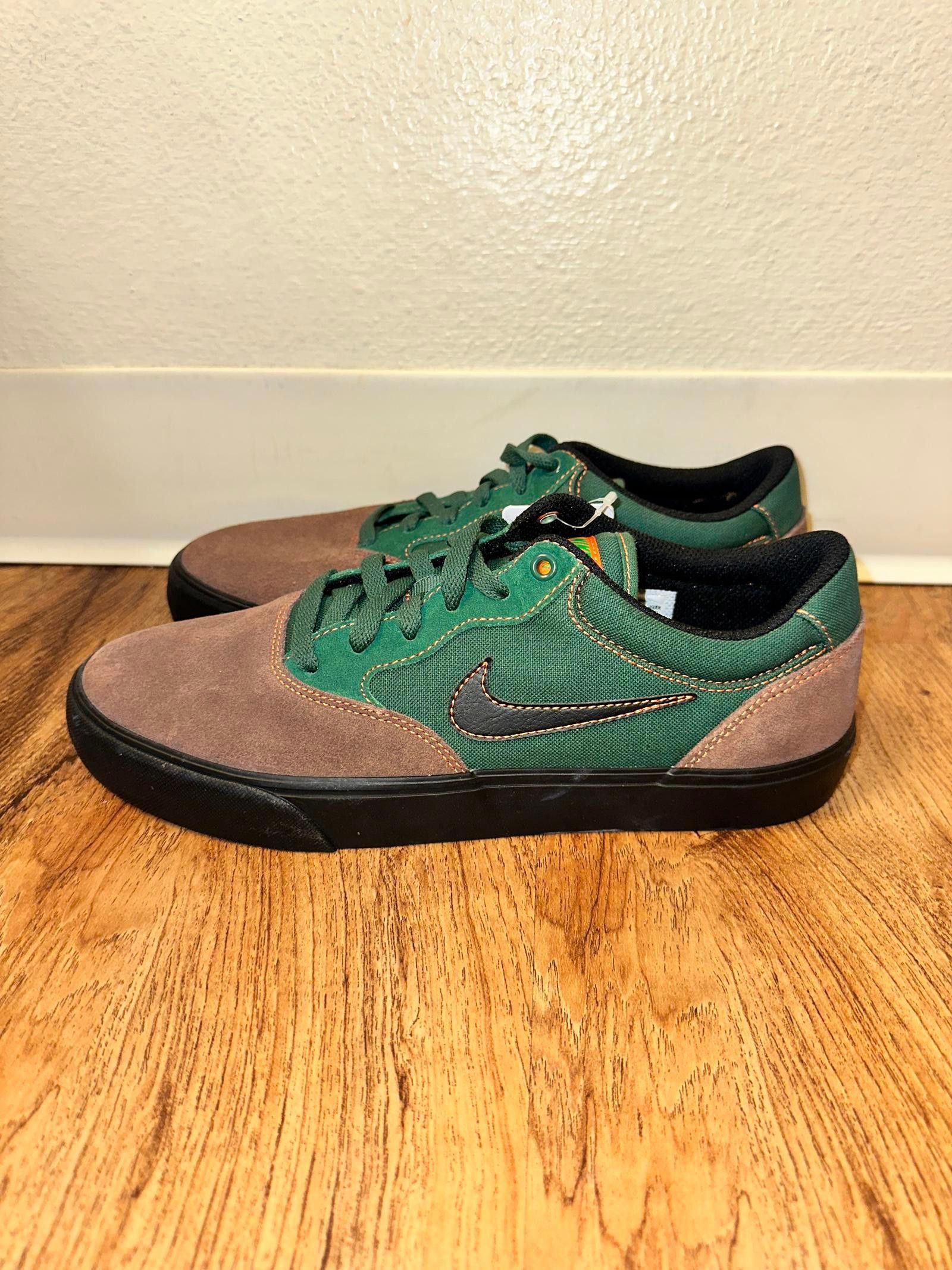 Nike Nike Chron 2 SB Light Chocolate Noble Green Sample Size US 9 / EU 42 - 3 Thumbnail