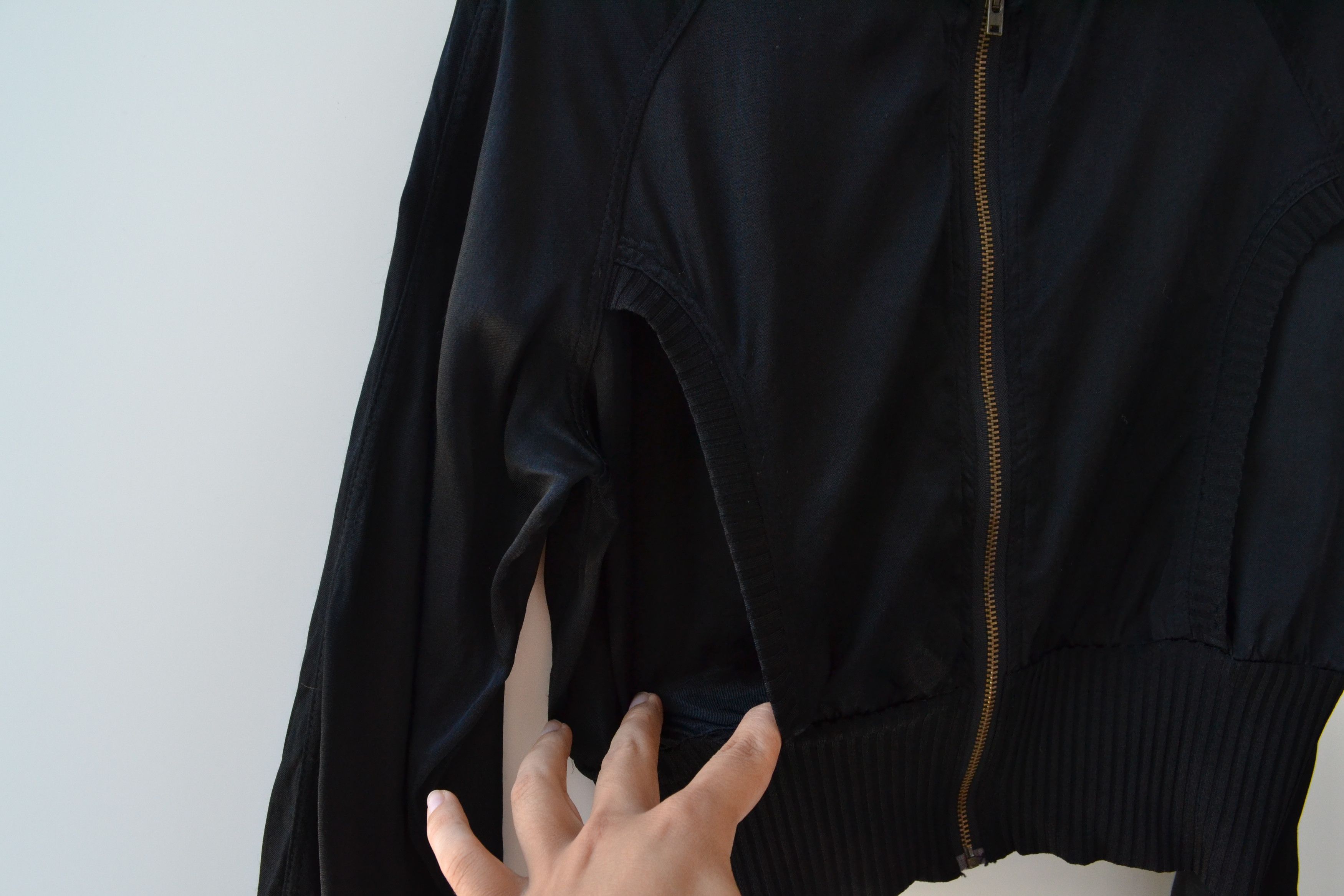 Alexander McQueen 🔴 ALEXANDER MCQUEEN Jacket 90s Black Bomber Pocket Zip Size M / US 6-8 / IT 42-44 - 9 Thumbnail