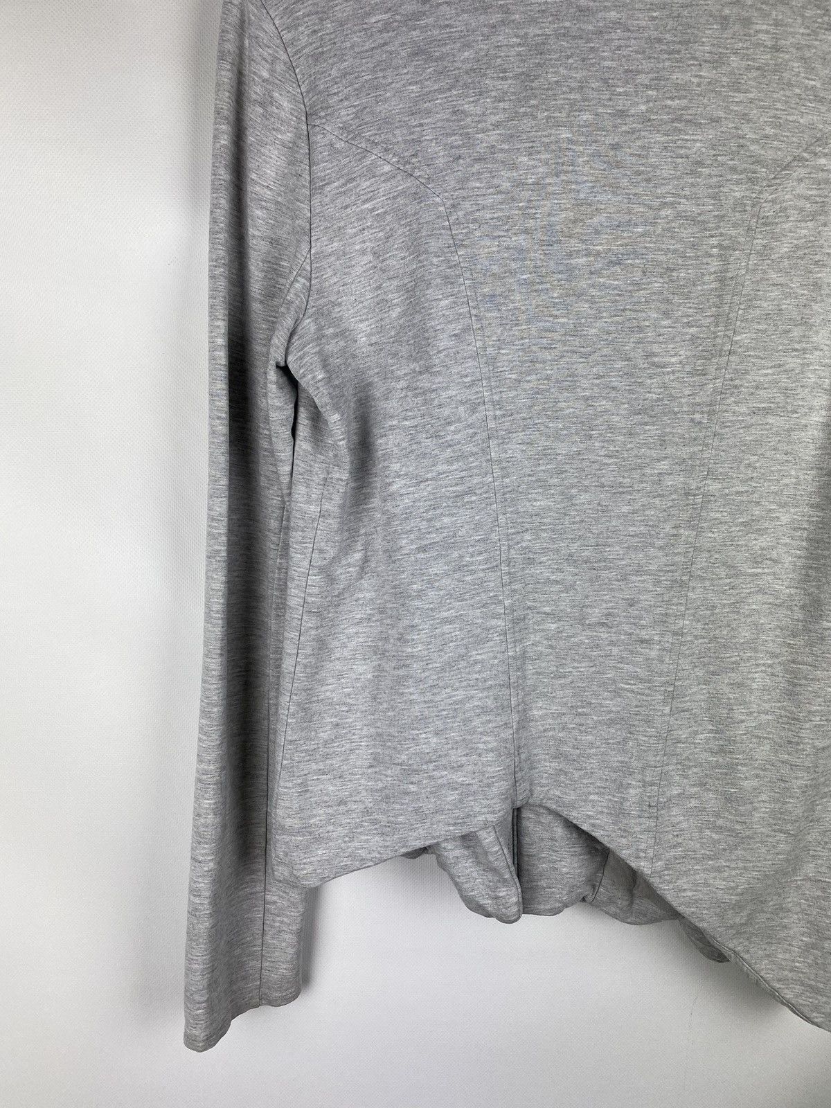 Helmut Lang Helmut Lang ladies full zip avant-garde assymetrical jacket Size L / US 10 / IT 46 - 22 Thumbnail