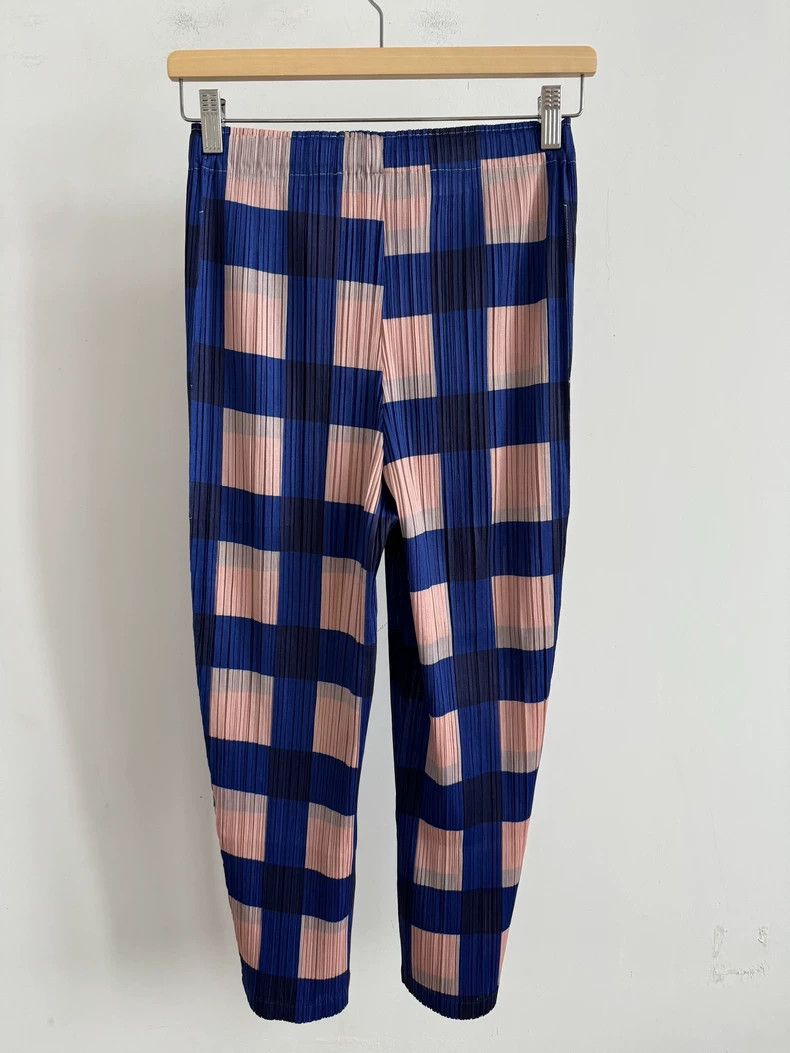 Issey Miyake issey miyake size:2 Blue and pink pleated pants Size 42" / US 20 - 2 Thumbnail
