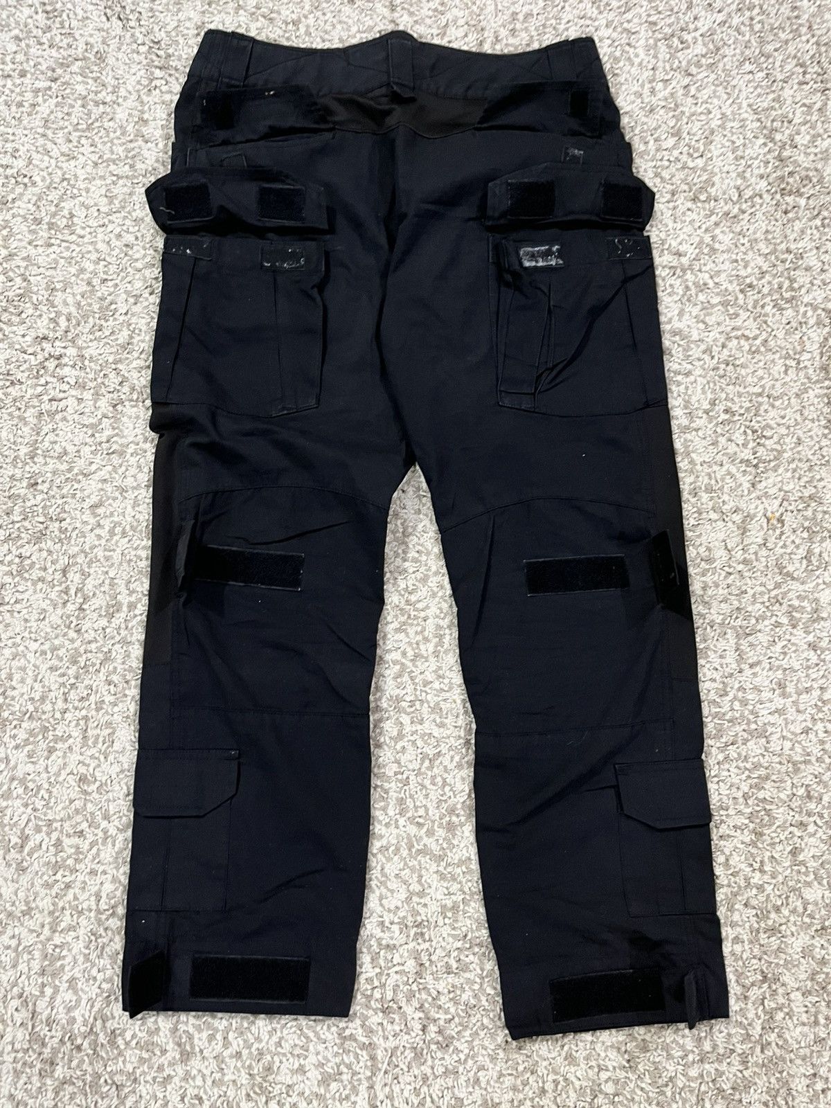 If Six Was Nine 🔥🔥🔥 SUPER RARE Ghost Gear Bondage Tactical 10 Pockets Cargo Size US 36 / EU 52 - 6 Thumbnail