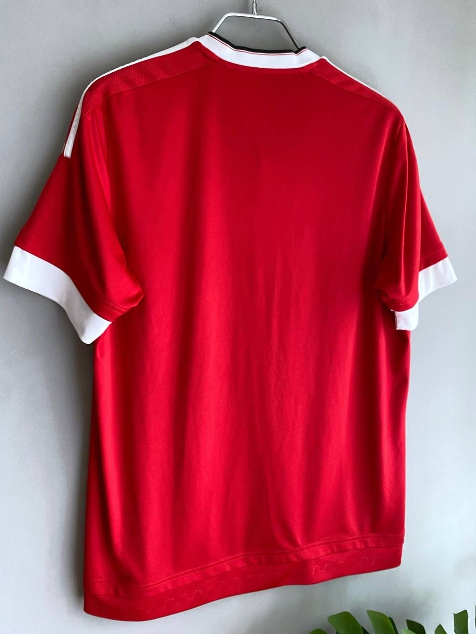 Adidas Manchester United 2015/16 Home Soccer Jersey, Size L, AC1414 Size US L / EU 52-54 / 3 - 11 Thumbnail