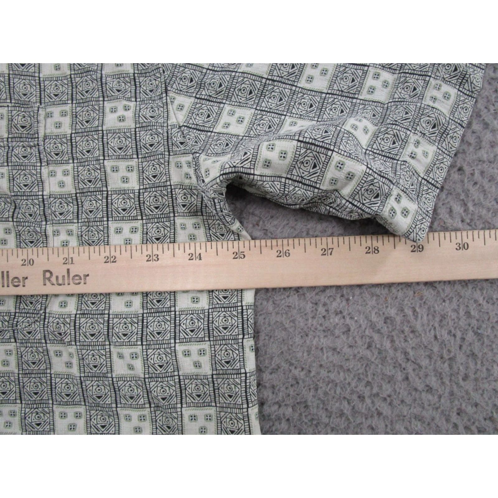 Jos. A. Bank Jos. A Bank Button-Up Shirt 2XL Silk Geometric Print Multicolor Hawaiian 100% Silk Button-Down Short Sleeve Mens Size US XXL / EU 58 / 5 - 5 Thumbnail