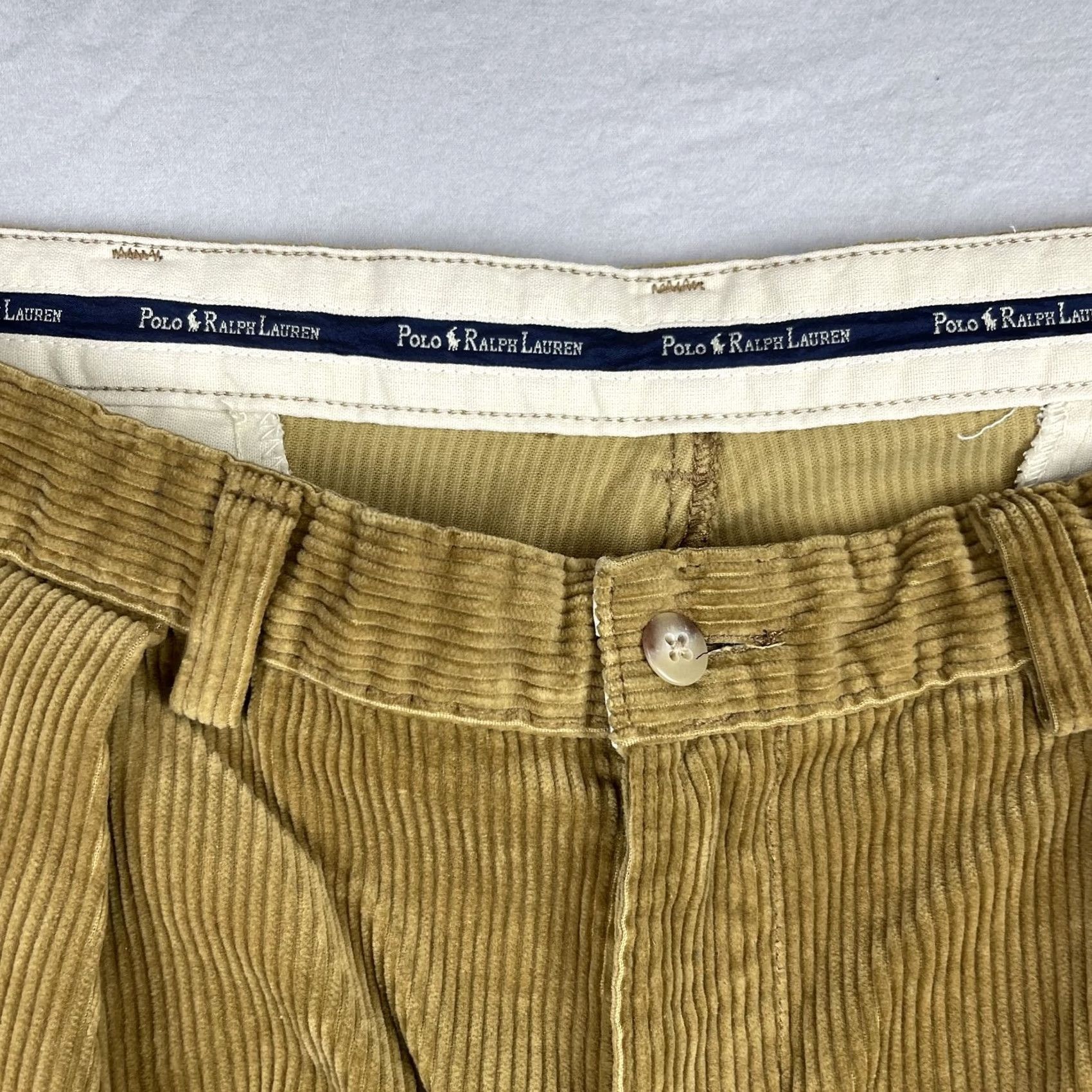 Polo Ralph Lauren VINTAGE Polo Ralph Lauren Pants Mens 36x32 Tan Corduroy Pleated Made USA 90s Size US M / EU 48-50 / 2 - 4 Thumbnail