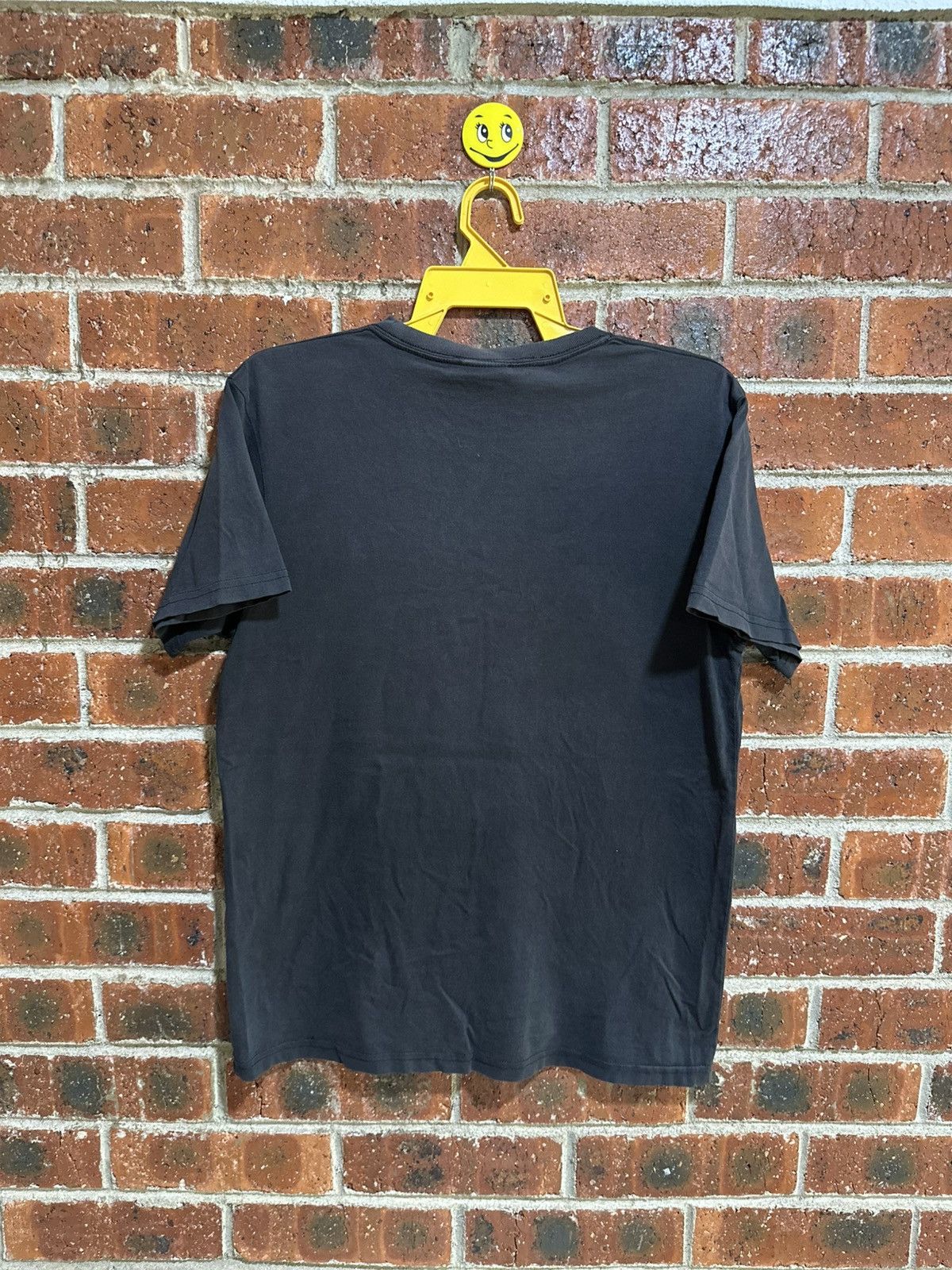 Anime × Japanese Brand × Vintage Vintage Avenger Sasuke : Naruto Faded Tee Size US M / EU 48-50 / 2 - 8 Thumbnail