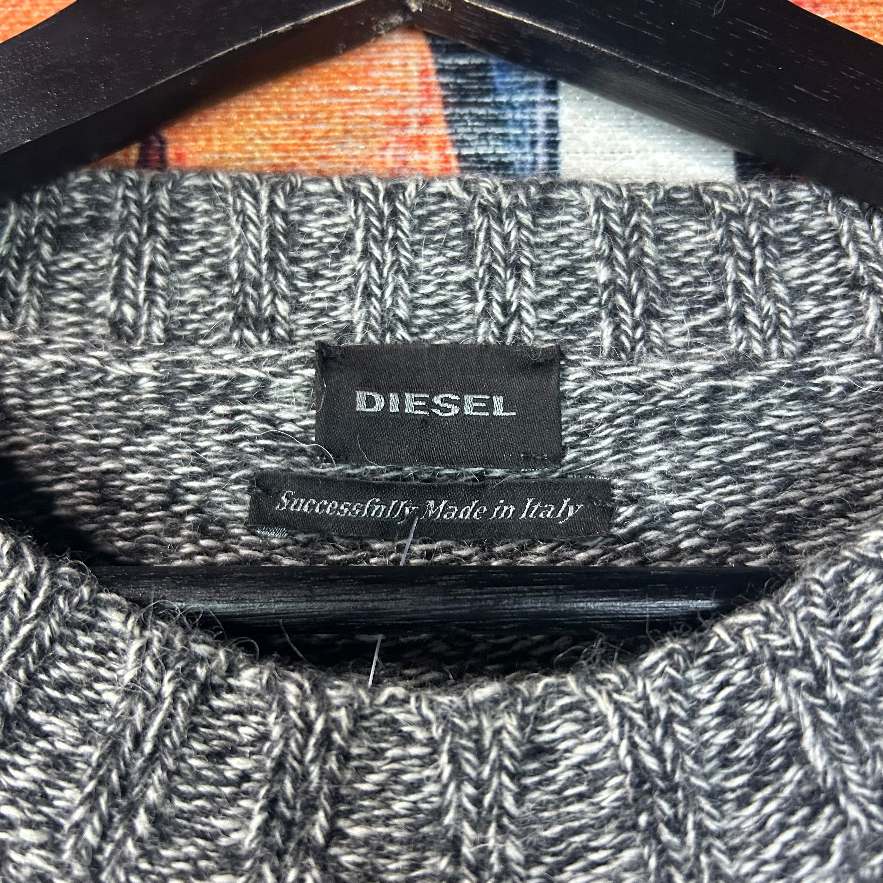 Diesel Diesel Distressed Knit Sweater Size Medium Size US M / EU 48-50 / 2 - 3 Thumbnail