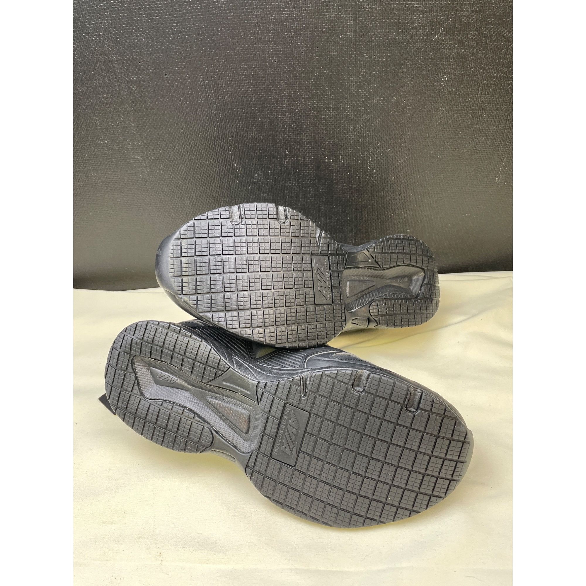 Avia Avia Mens Black 2 Strap Non Slip Walking Shoes Sneaker SIze Size US 8.5 / EU 41-42 - 7 Thumbnail