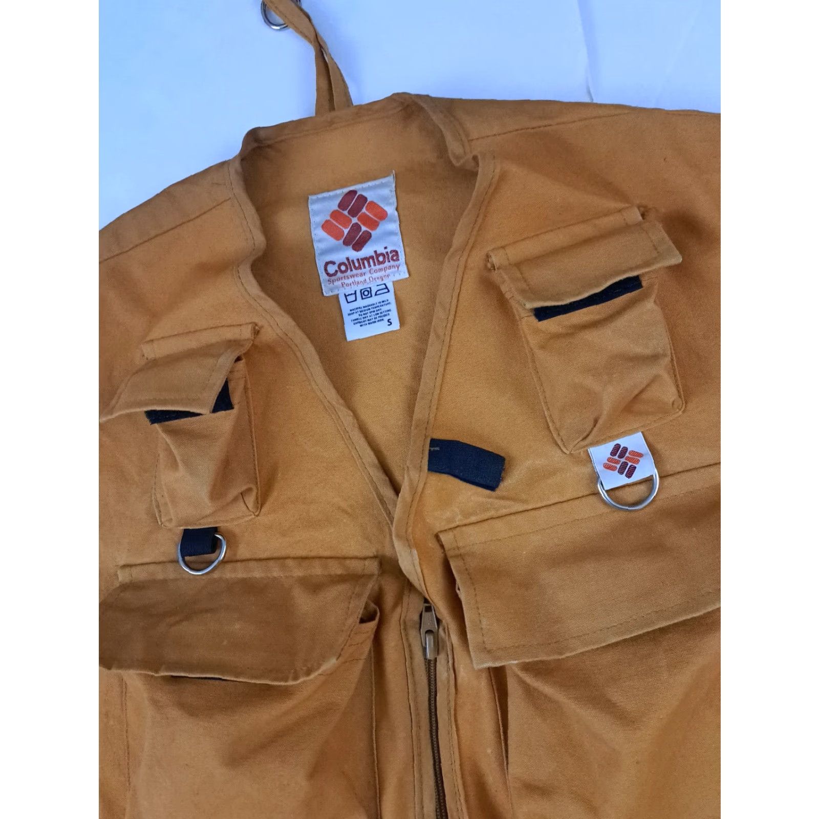 CLOSED VINTAGE Columbia Fishing Vest Cotton Canvas Full Zip Pockets Unisex Adults Small Brown 25in Long 22in Pit to Pit Size US S / EU 44-46 / 1 - 4 Thumbnail