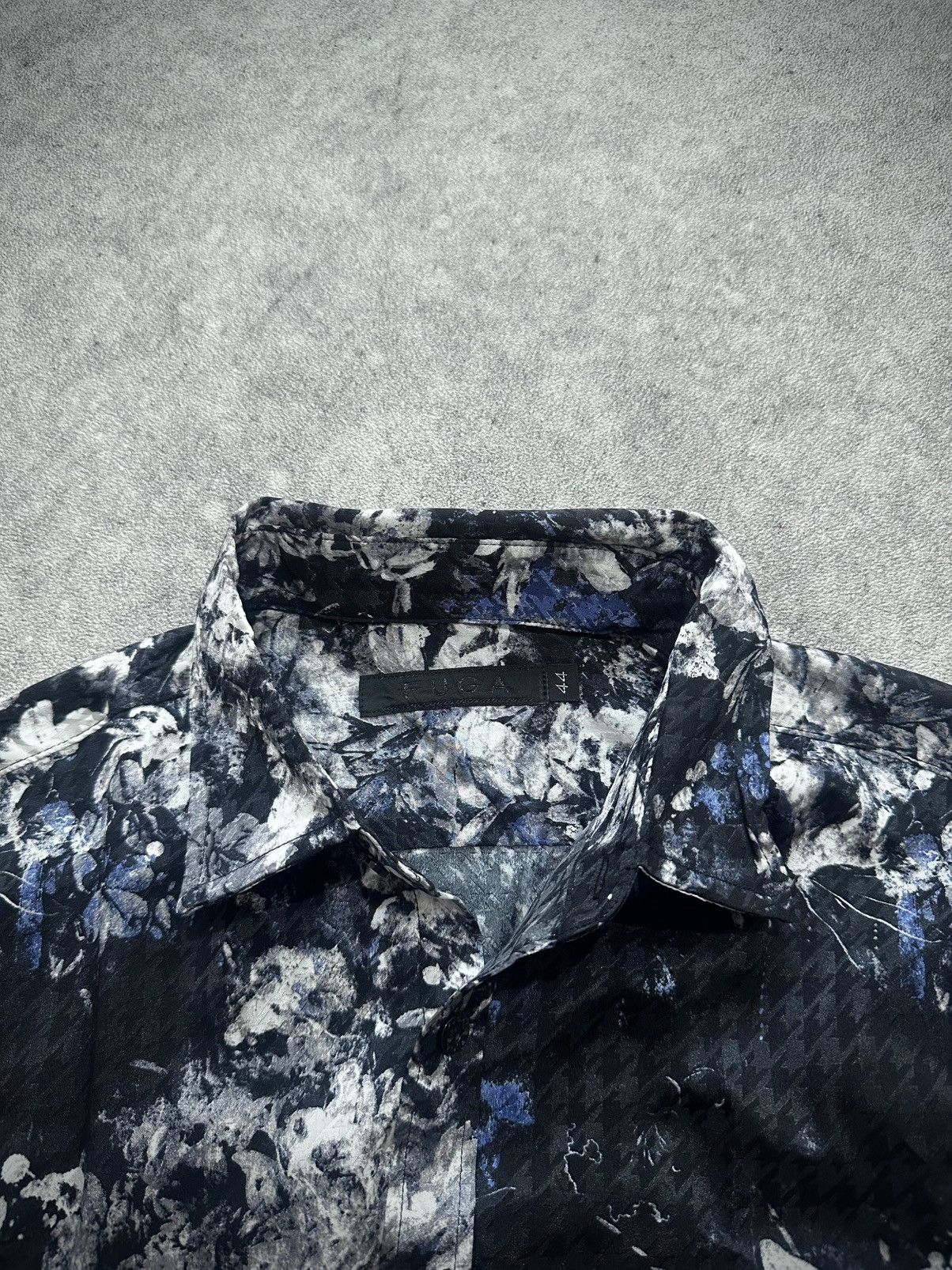 GOSTAR DE FUGA Fuga Flower Shirt Size US S / EU 44-46 / 1 - 4 Thumbnail
