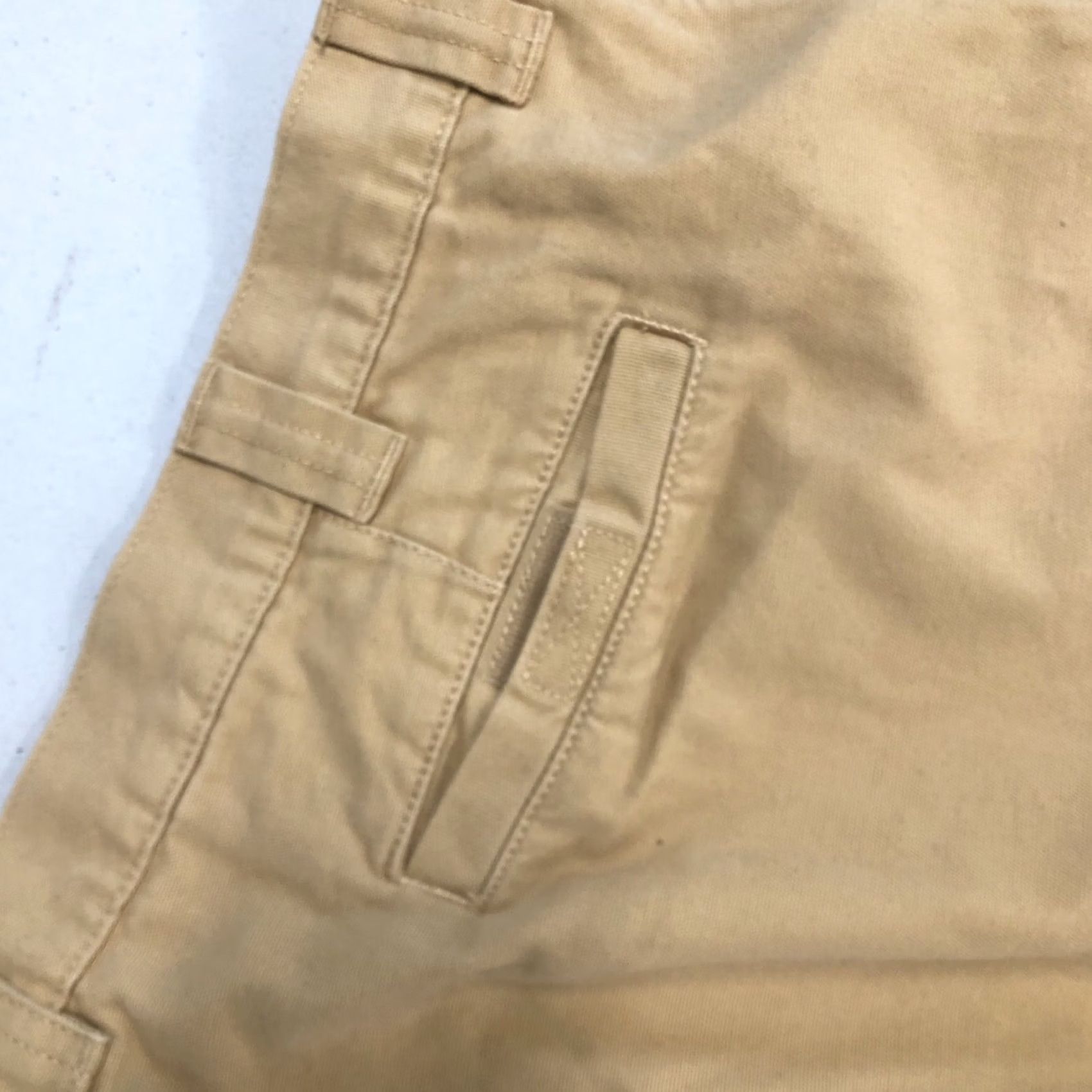 Vintage LL Bean Men's Natural Fit Khaki Cargo Hiking Pants 44x31 Beige Cargo Pocket Pants Men Outdoors Size US 44 / EU 60 - 7 Thumbnail
