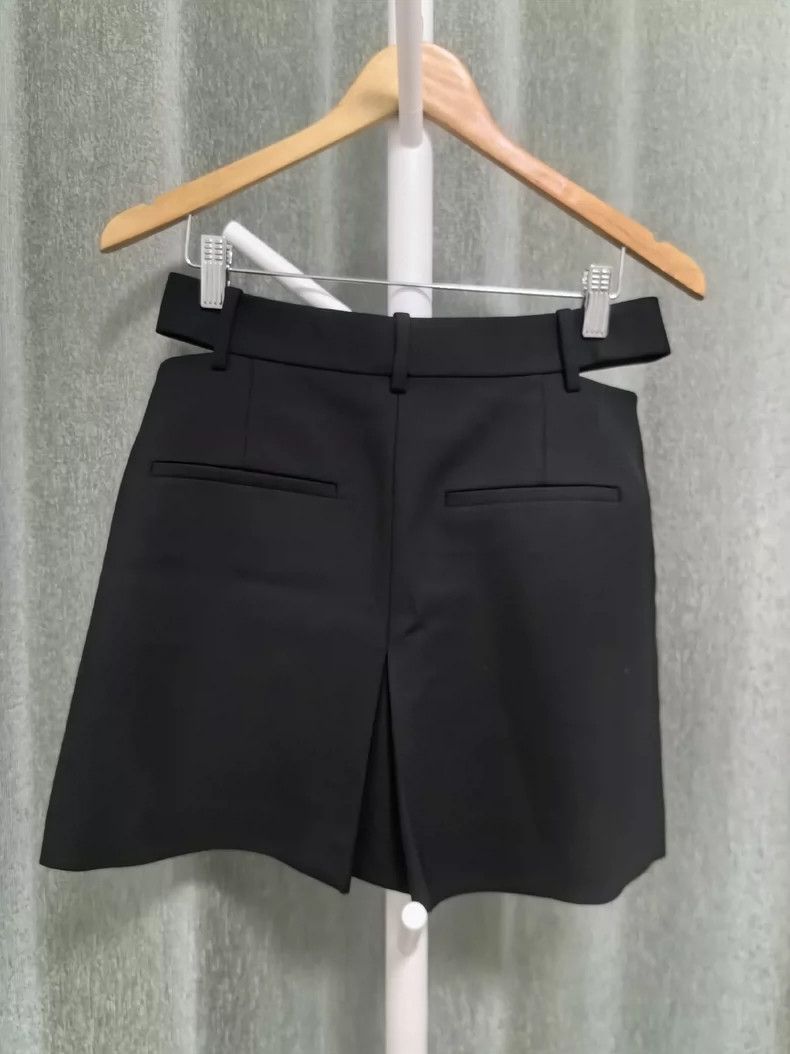 Helmut Lang HELMUT LANG size4 A low-waisted skirt Size 27" / US 4 / IT 40 - 2 Thumbnail