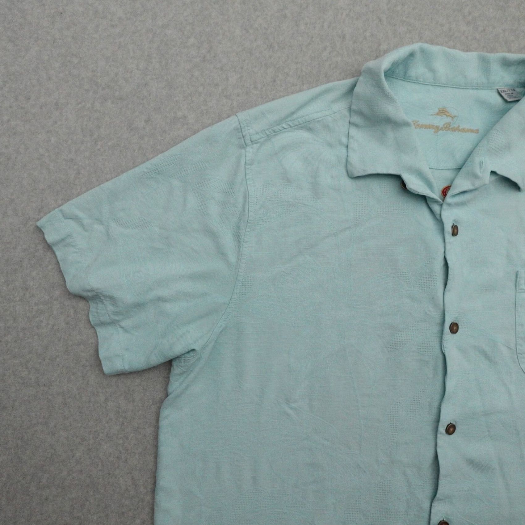 Tommy Bahama Tommy Bahama Button-Up Shirt XXL Silk Shirt Men Blue Short Sleeve 2XL Button-Up Size US XXL / EU 58 / 5 - 7 Thumbnail