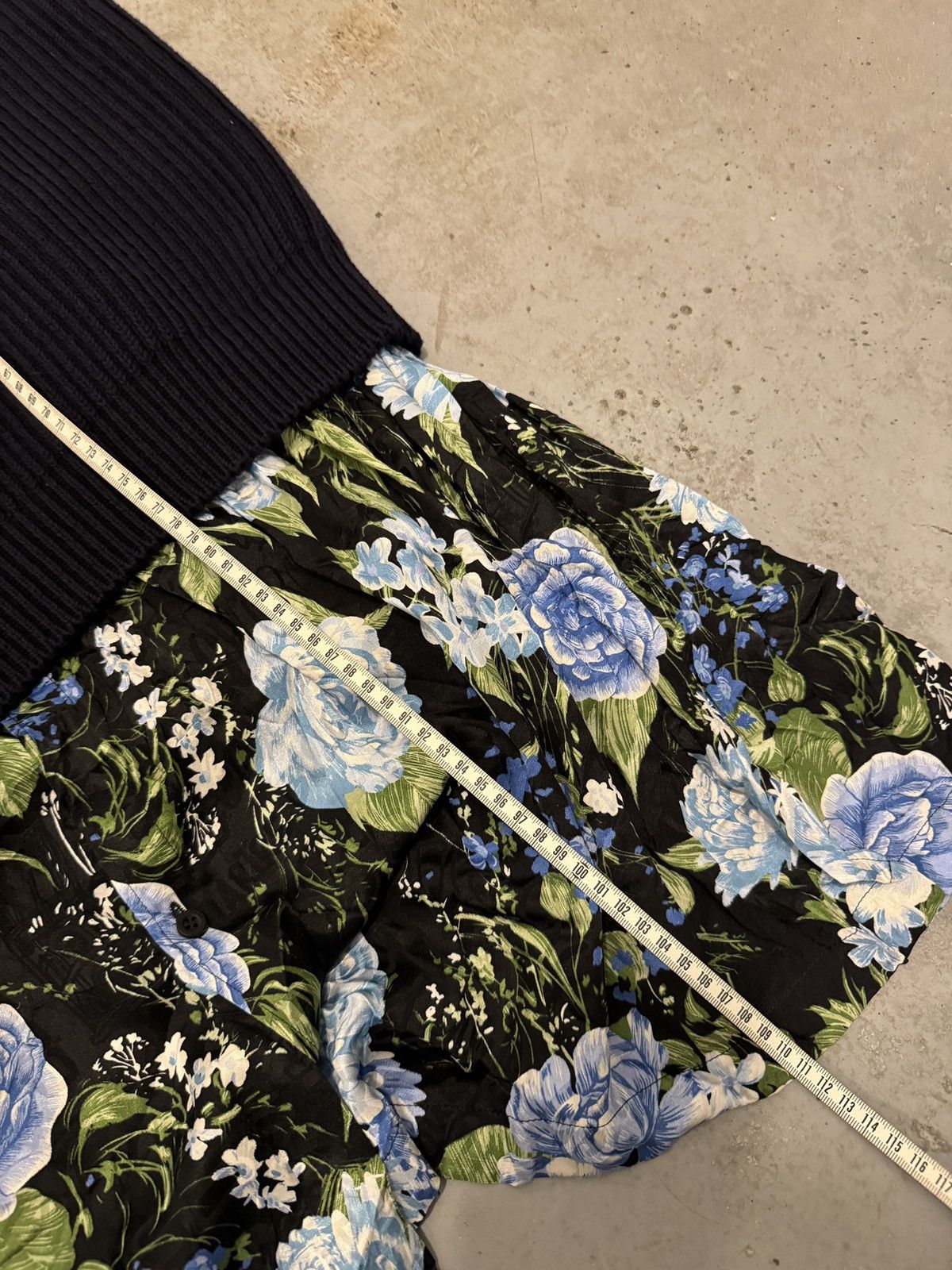 Balenciaga *RARE* BALENCIAGA DEMNA OVERSIZED LAYERED TROMPE OEIL FLORAL Size L / US 10 / IT 46 - 22 Thumbnail