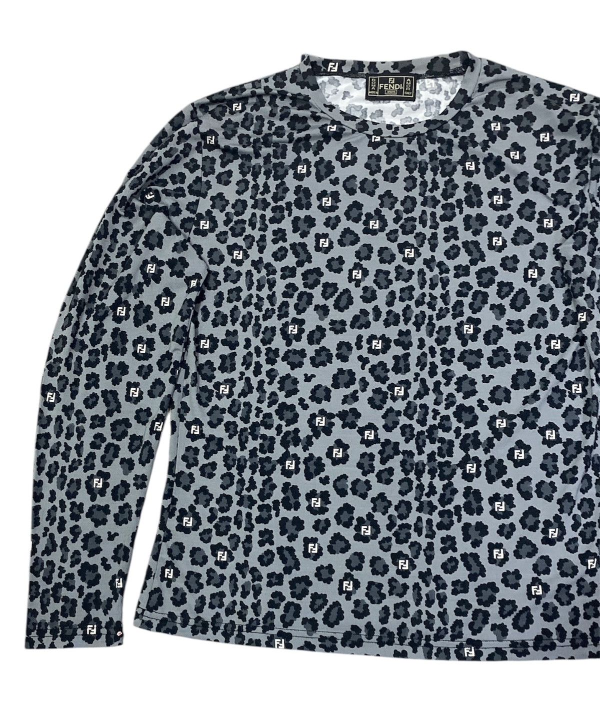 Fendi Vintage Fendi monogram leopard design long sleeves Size M / US 6-8 / IT 42-44 - 2 Thumbnail