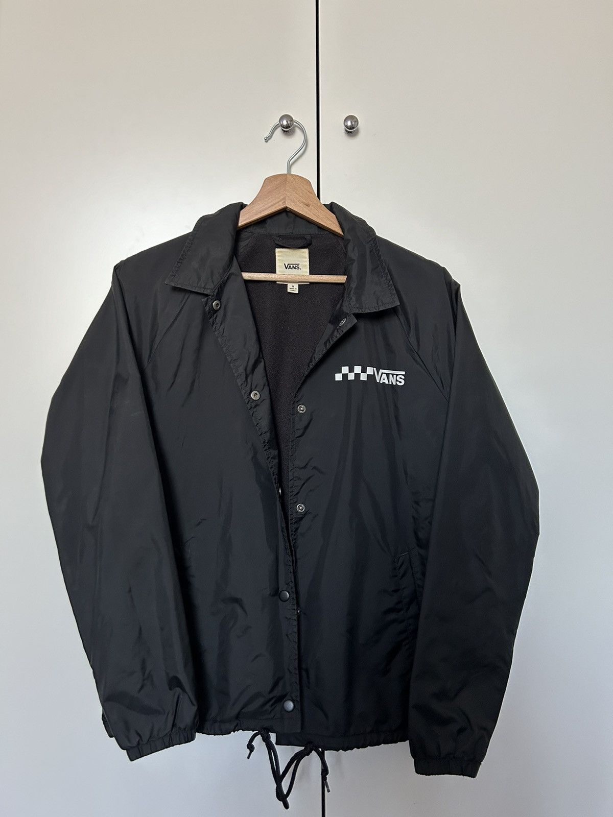 NWOT Men’s vans windbreaker popular jacket