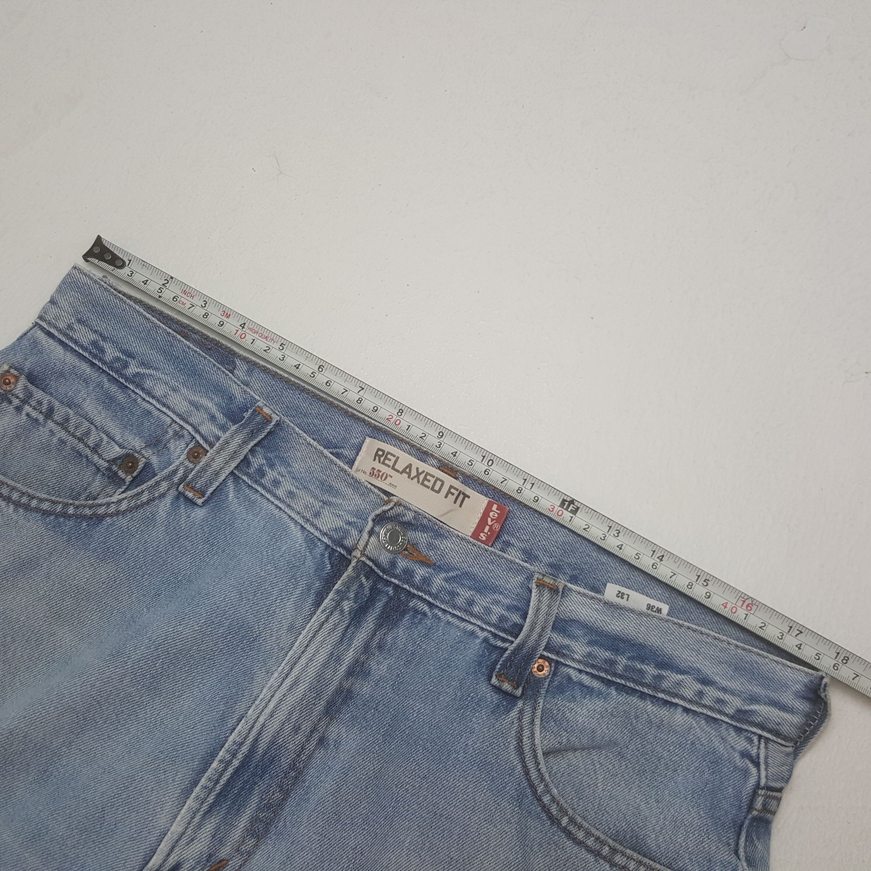 Levi's × Vintage Vintage Levi's 550 Distressed Denim Jeans Size US 35 - 7 Thumbnail