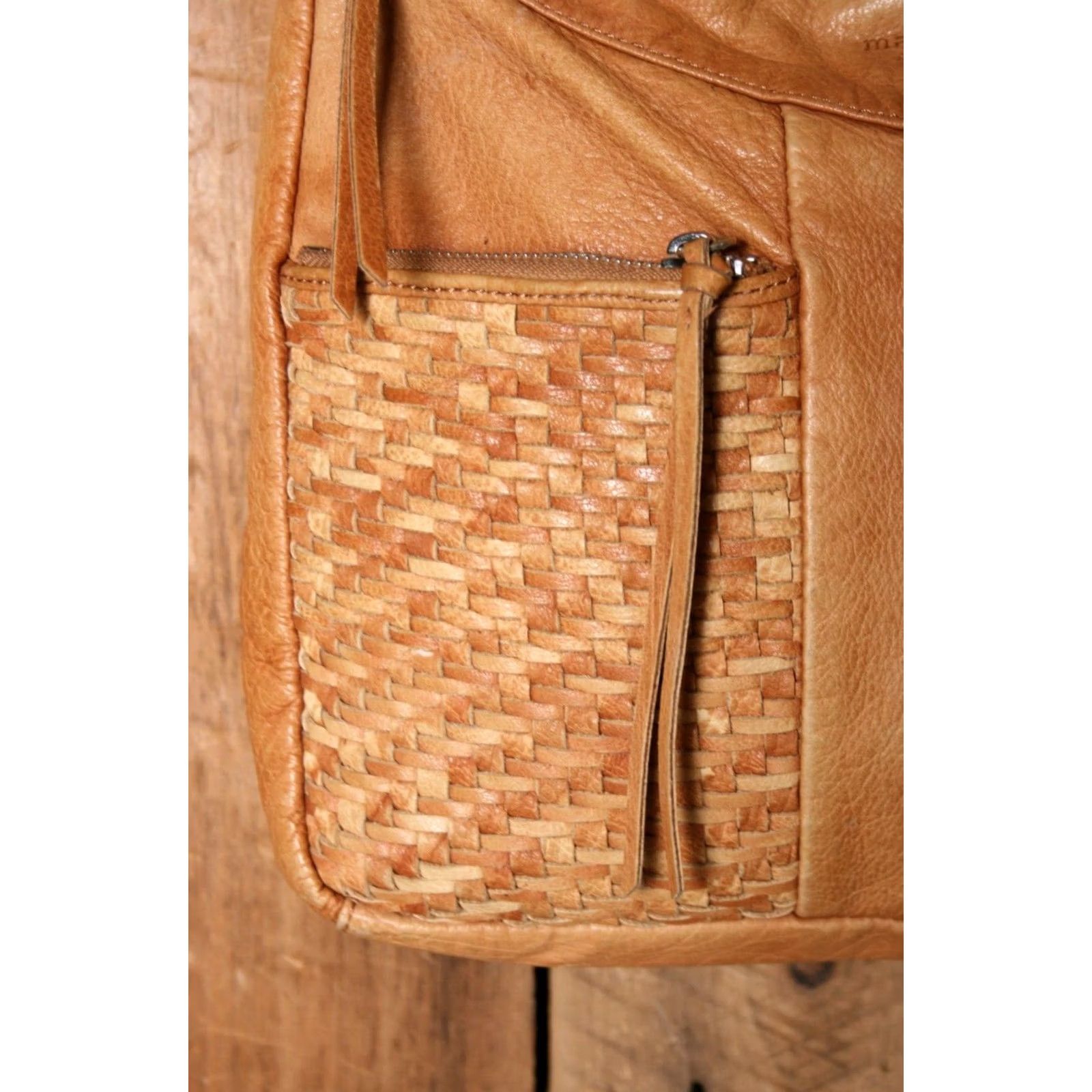 Vintage MARGOT Tan Woven Leather Shoulder Bag Women Medium Tan Leather Shoulder Bag Mens? Size ONE SIZE - 2 Thumbnail