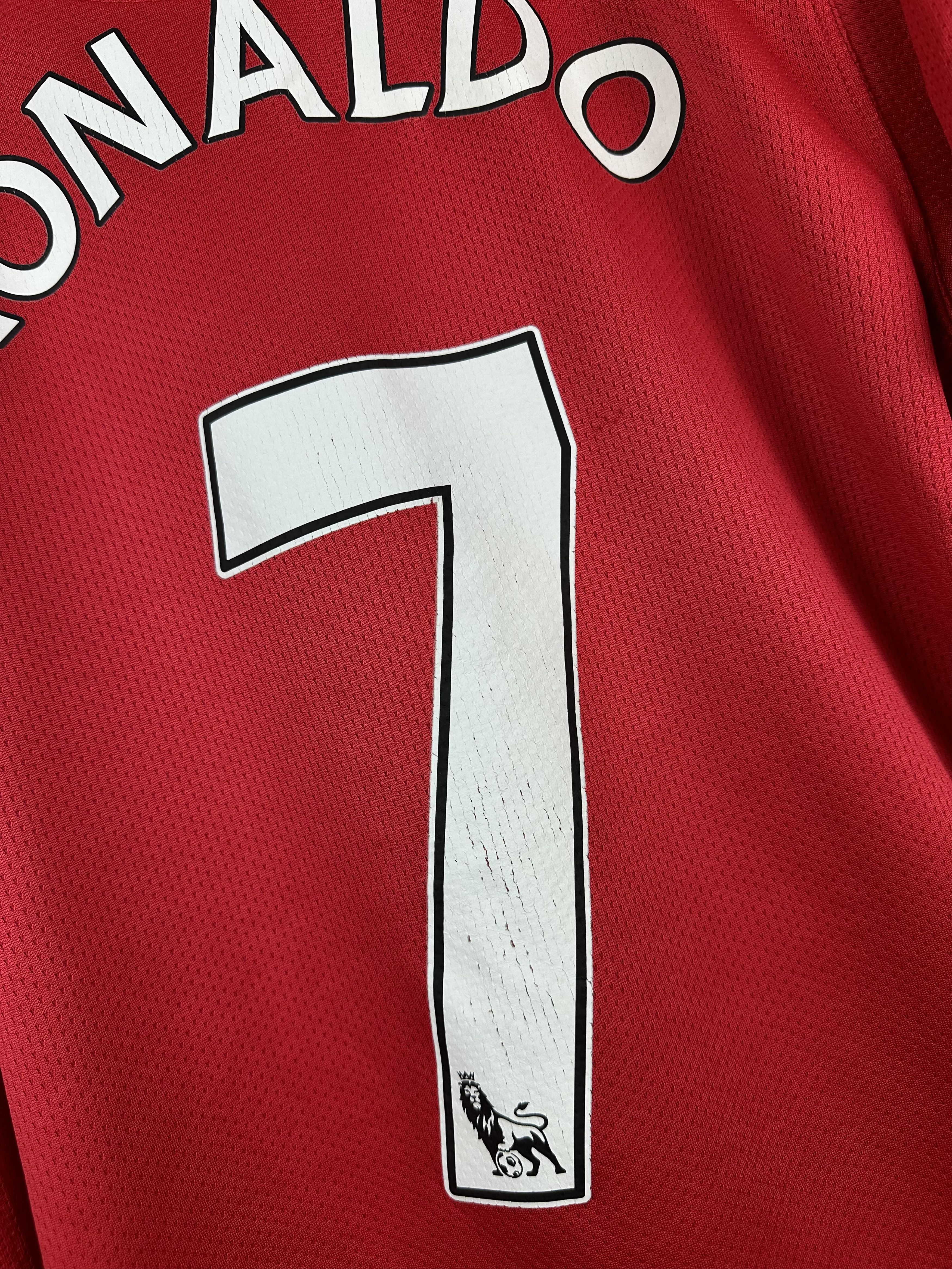 Nike × Vintage Manchester United football shirt Soccer #7 Ronaldo Jersey Size US M / EU 48-50 / 2 - 18 Thumbnail