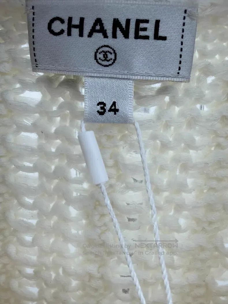 Chanel Chanel Short knitted sweater with white irregular hem Size XXS / US 00 / IT 34 - 4 Thumbnail