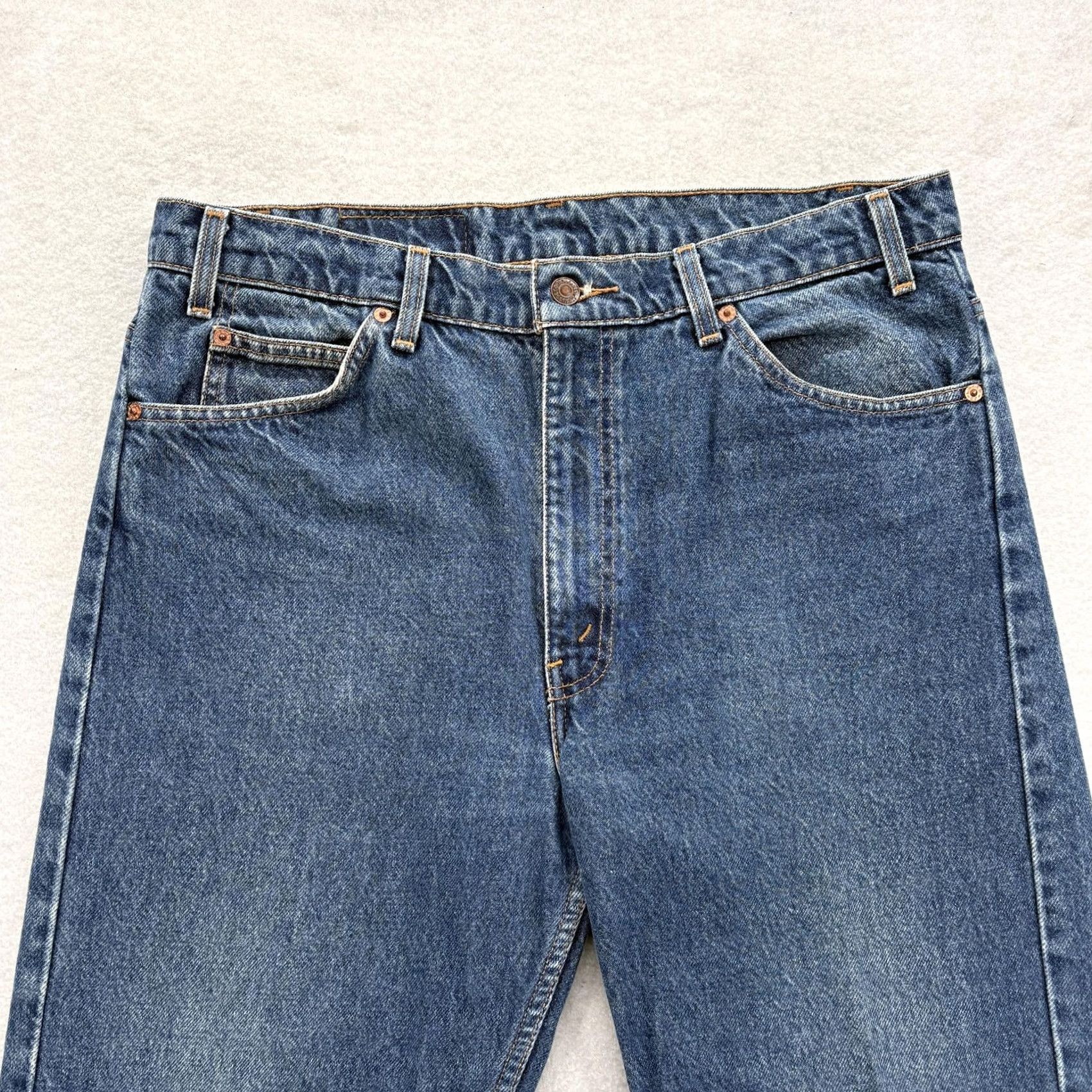 Levi's VINTAGE Levi's 505 Jeans Mens 36x28 Blue Regular Straight Denim Orange Tab 1995 Size US 36 / EU 52 - 2 Thumbnail