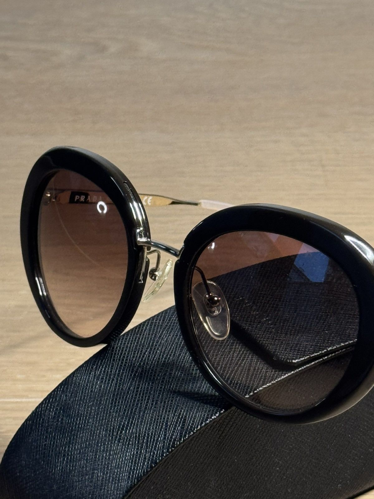 Prada Prada Classic Sunglasses Size ONE SIZE - 5 Thumbnail