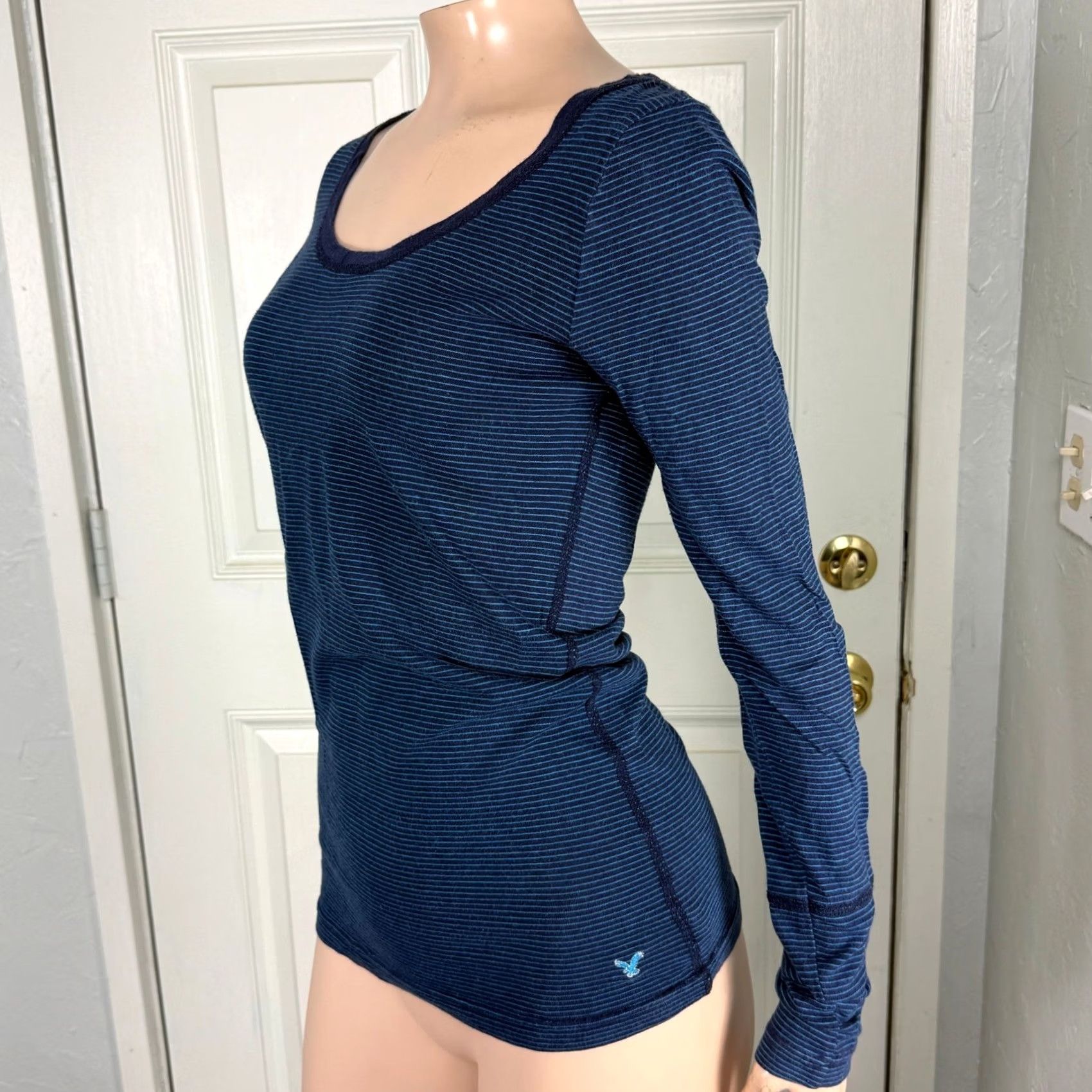 American Eagle Outfitters VINTAGE American Eagle Outfitters Shirt M Women’s Cotton Long sleeve Scoop neck 1990s Blue Boho Mens Womens Size M / US 6-8 / IT 42-44 - 2 Thumbnail