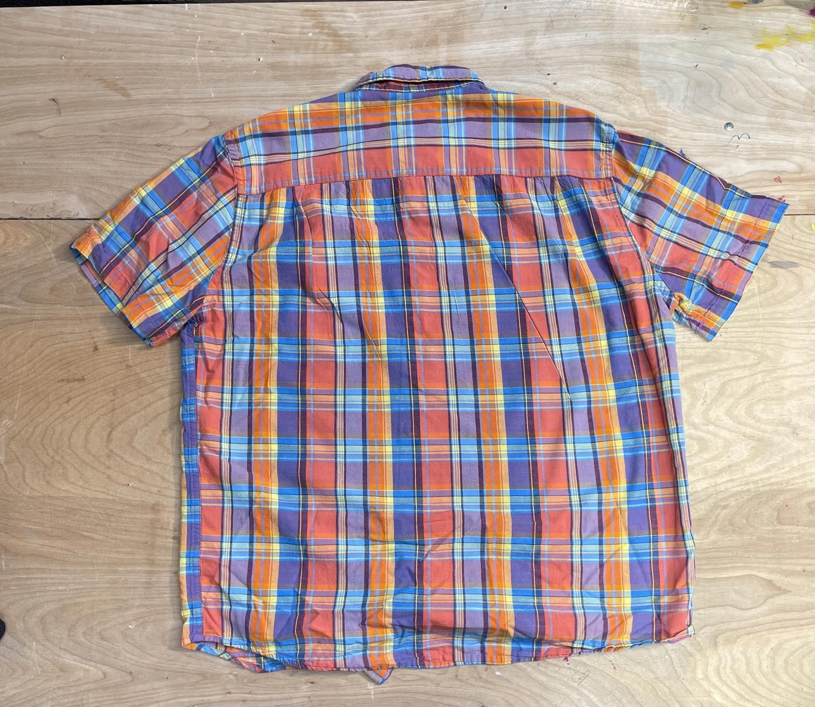 Affliction ST JOHN BAY VIRGIN MARRY STYLE FLANNEL Size 44R - 4 Thumbnail