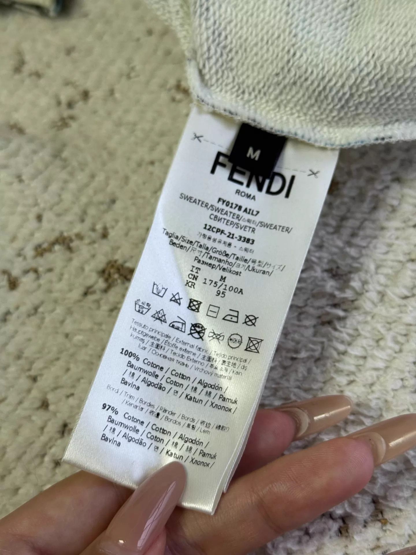 Fendi Fendi Authentic Hoodie M Size US M / EU 48-50 / 2 - 3 Thumbnail