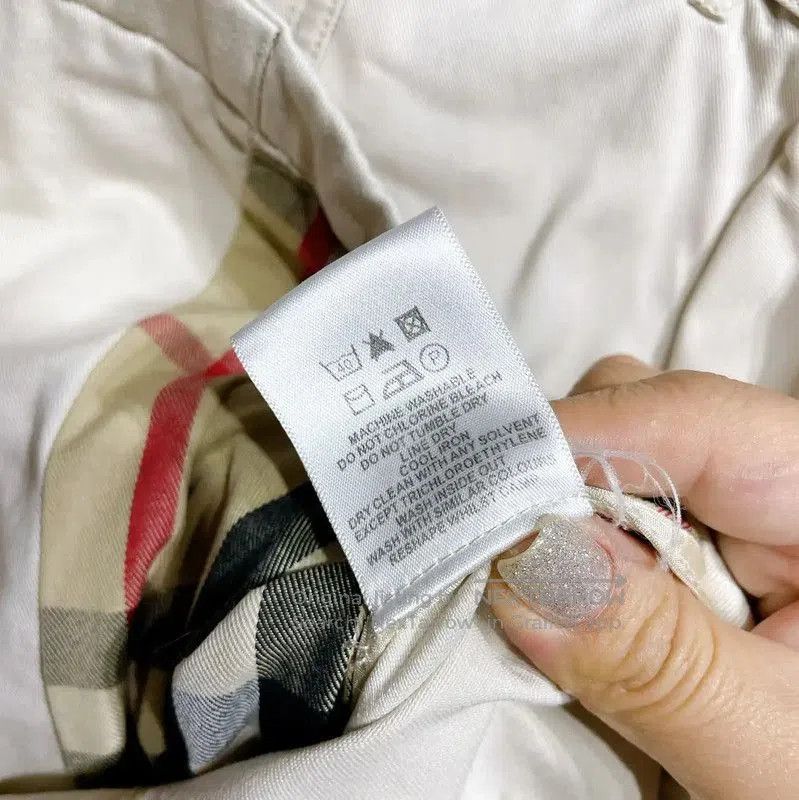 Burberry Burberry Women's Short Cotton Trench Coat. Size M / US 6-8 / IT 42-44 - 8 Thumbnail