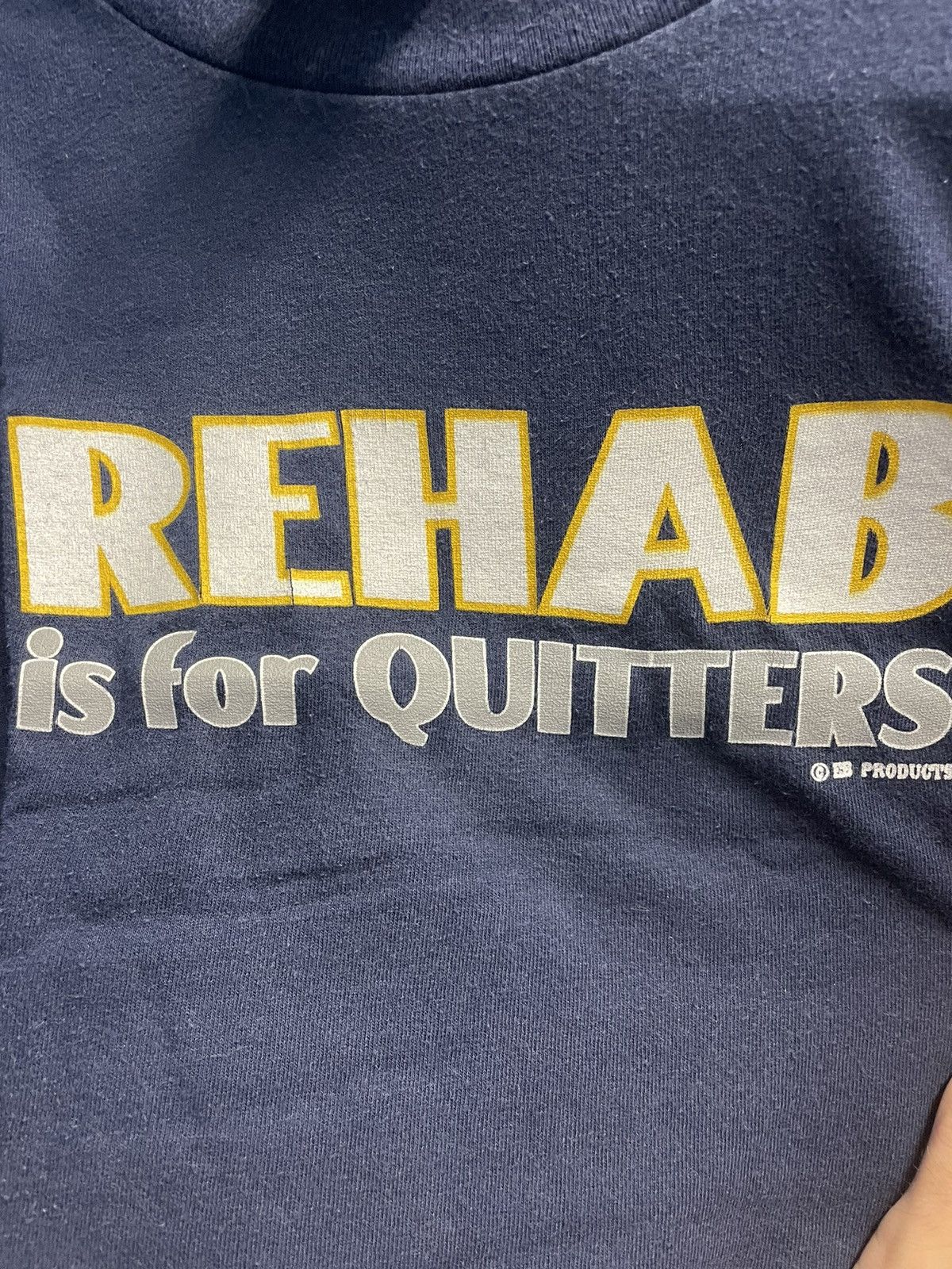 Gildan ‘Rehab is For Quitters’ Rare Vintage Tee Size US L / EU 52-54 / 3 - 2 Thumbnail