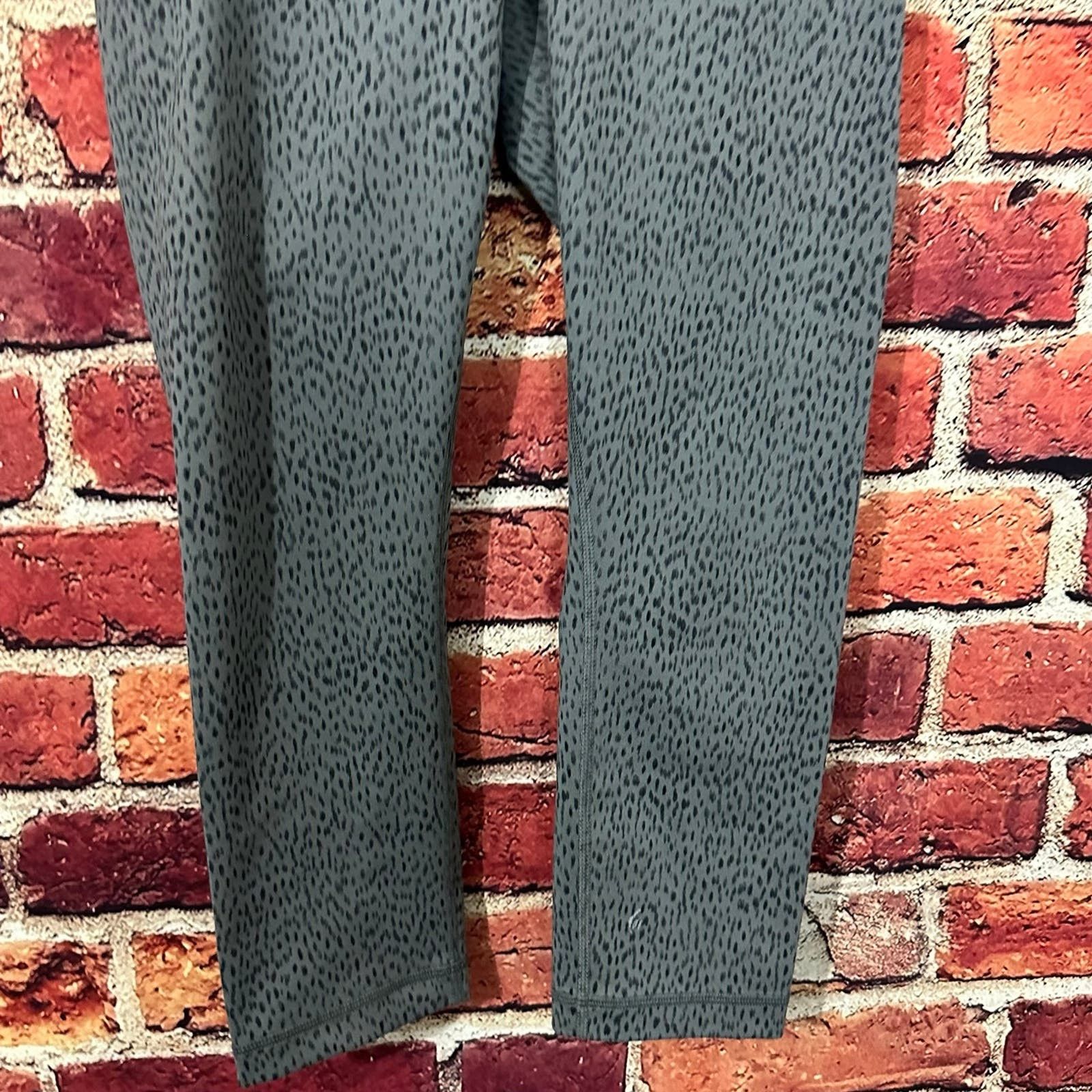 Lululemon lululemon leggings size 6 Size 28" / US 6 / IT 42 - 3 Thumbnail