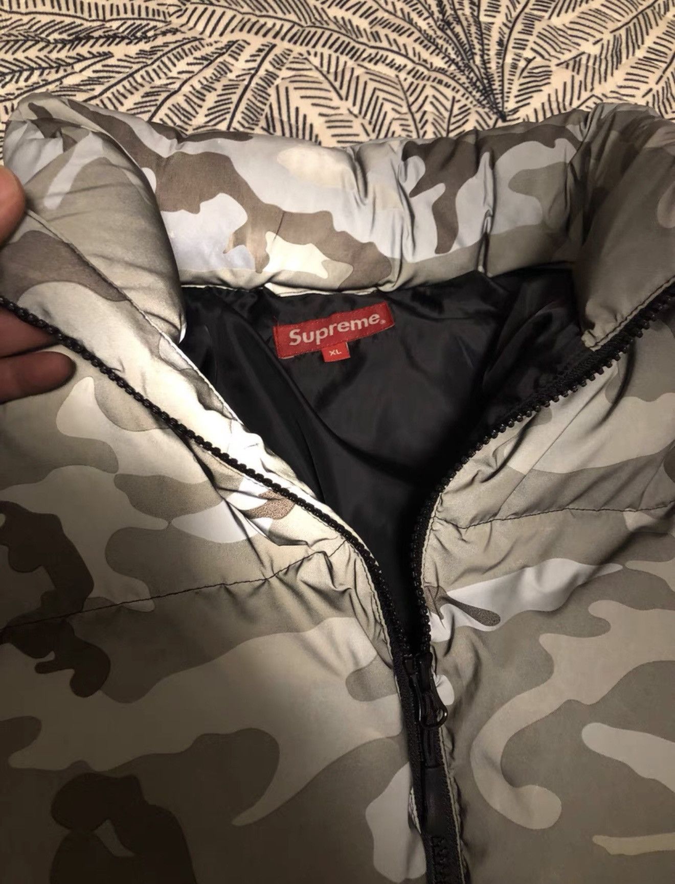 Supreme Supreme fw18 reflective camo snow camo nuptse puffy Jacket Size US XL / EU 56 / 4 - 2 Thumbnail