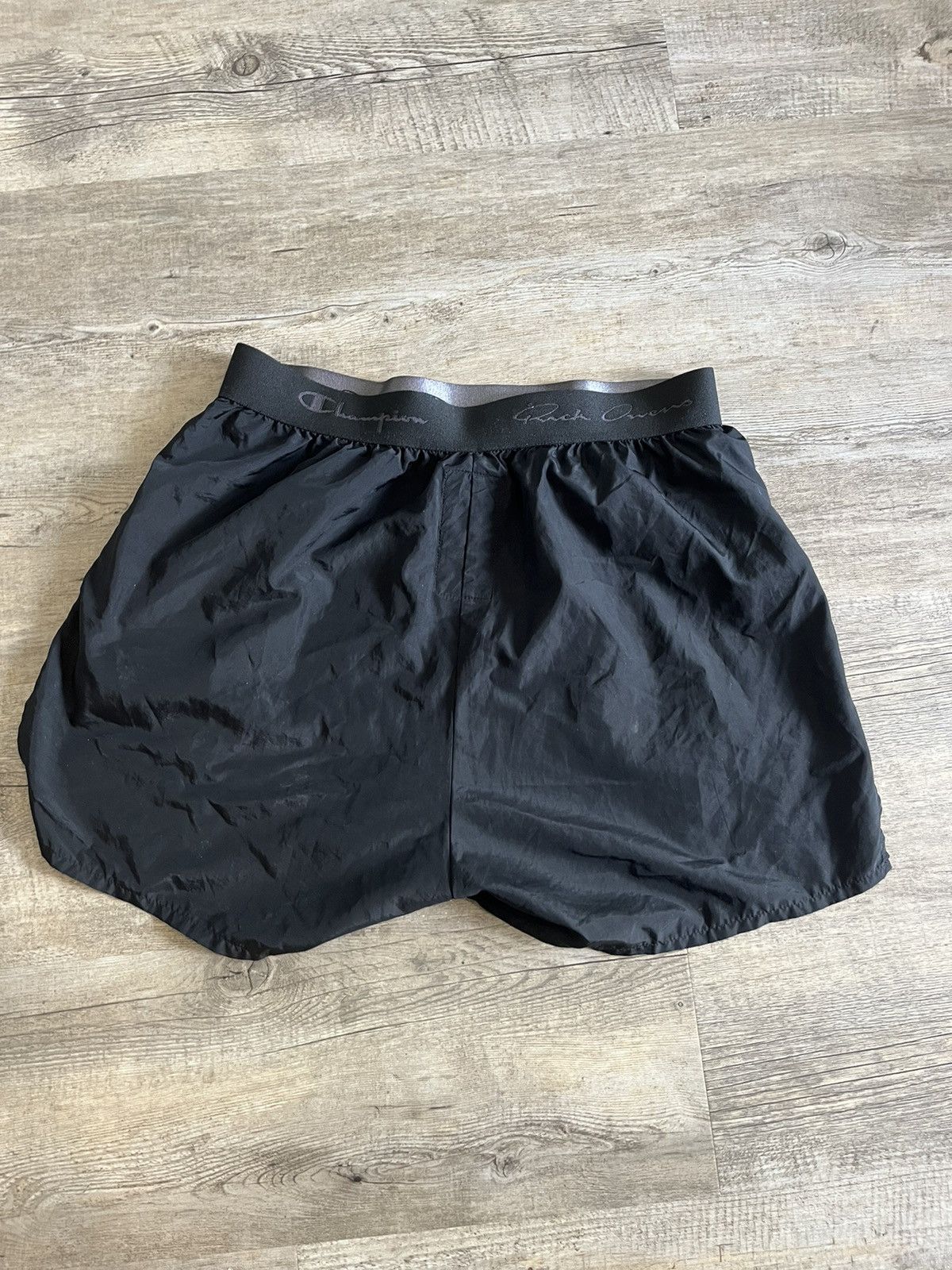 Champion × Rick Owens Rick Owens Champion nylon shorts Size US 30 / EU 46 - 2 Thumbnail