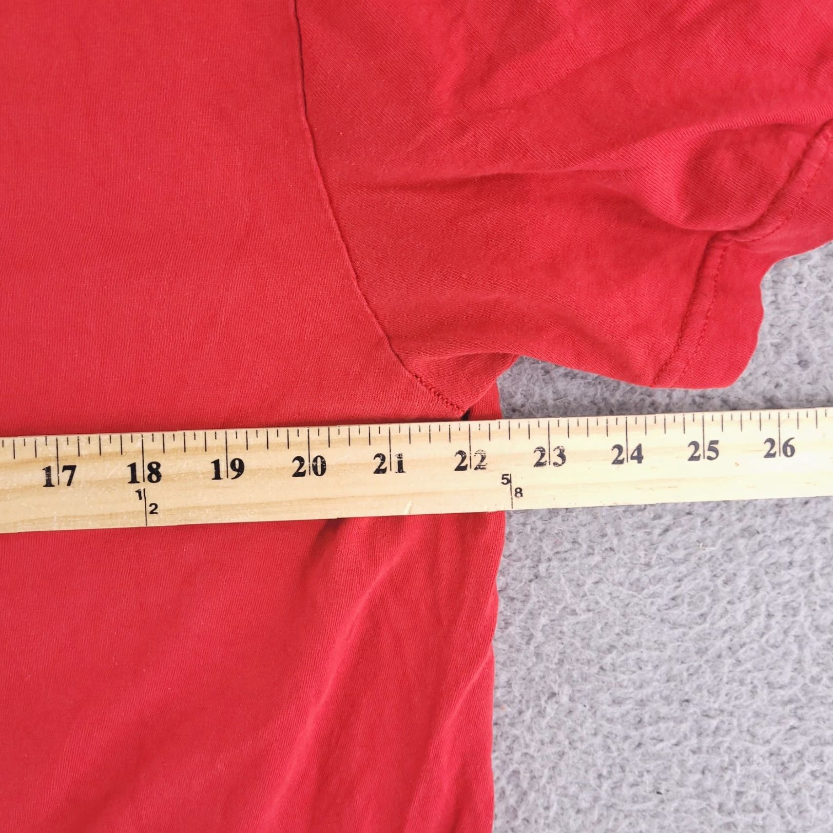 Nike Nike Shirt Mens XL Red Short Sleeve Crewneck Tee Distressed Swoosh Logo Size US XL / EU 56 / 4 - 7 Thumbnail