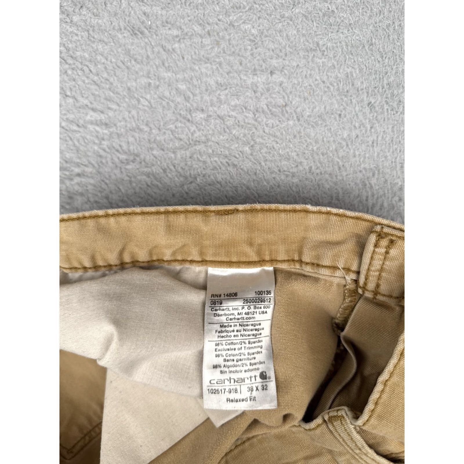 Carhartt Carhartt Pants Mens 38x32 Khaki Rugged Flex Rigby Dungaree Relaxed Fit Workwear/Khakis/Canvas/Stretch/Pockets 5-Pocket Style: Flat Front, Zip Fly Mens Size US 38 / EU 54 - 7 Thumbnail